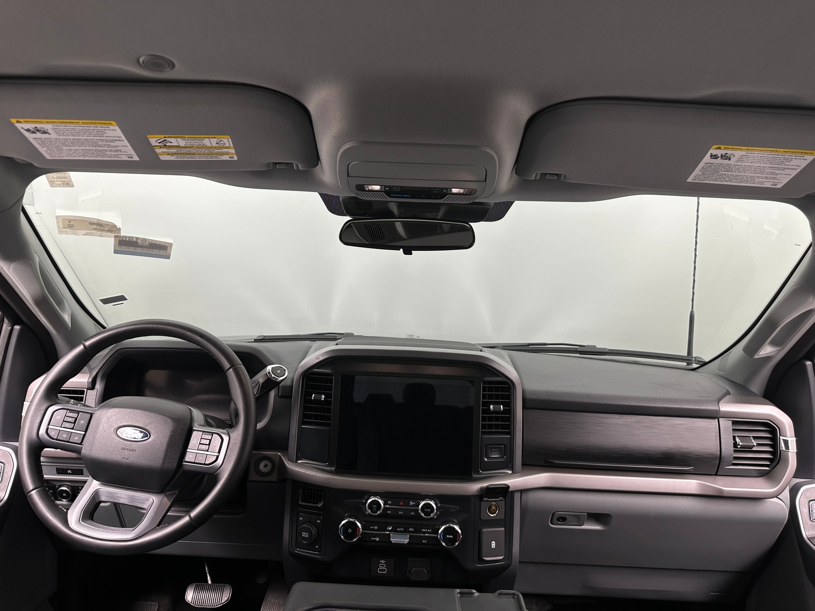 Thumbnail: 2025 Ford Econoline - 3
