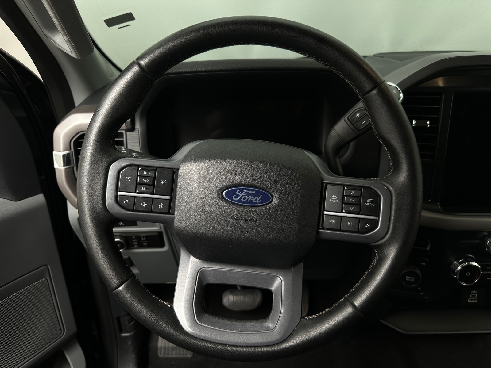 Thumbnail: 2025 Ford Econoline - 5