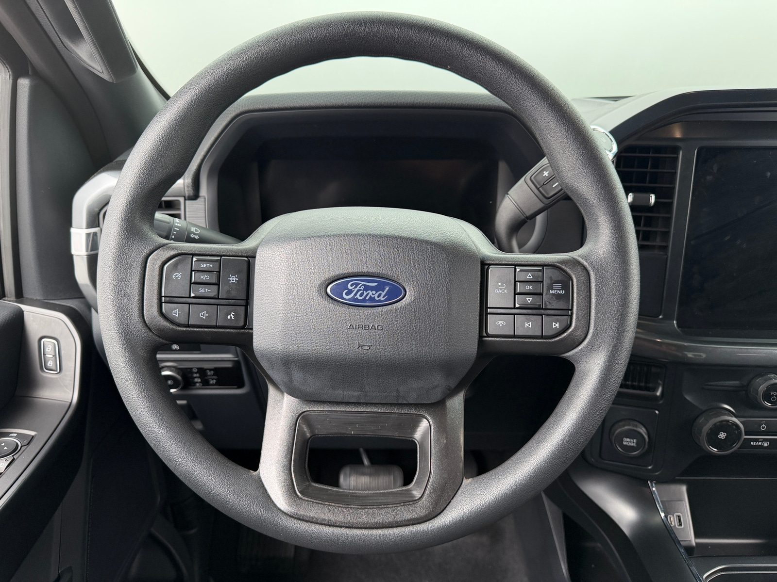 Thumbnail: 2025 Ford Econoline - 5