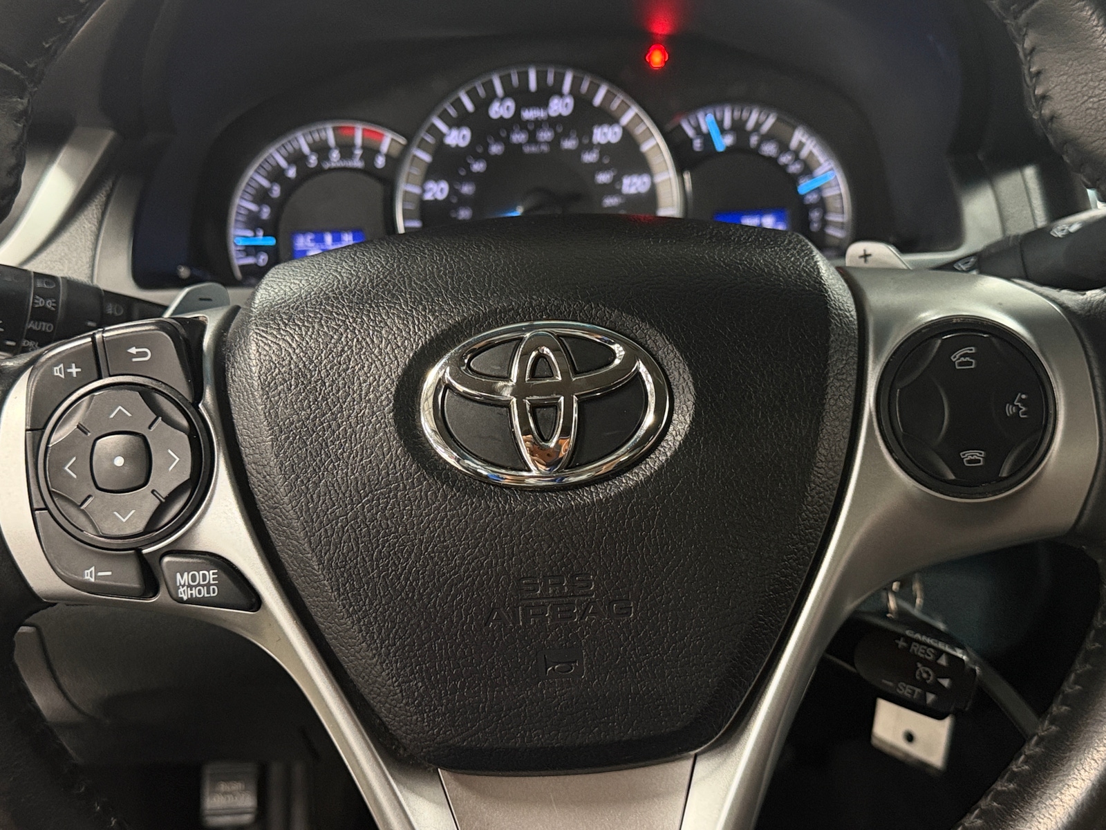 Thumbnail: 2014 Toyota Camry - 5