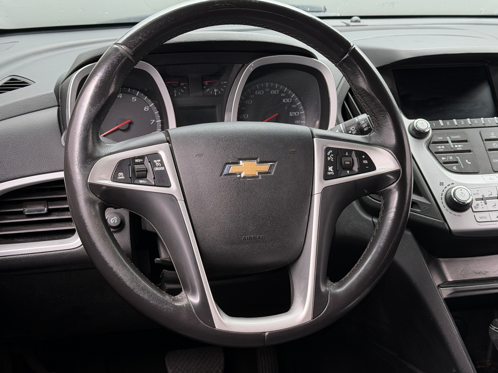 Thumbnail: 2017 Chevrolet Equinox - 5