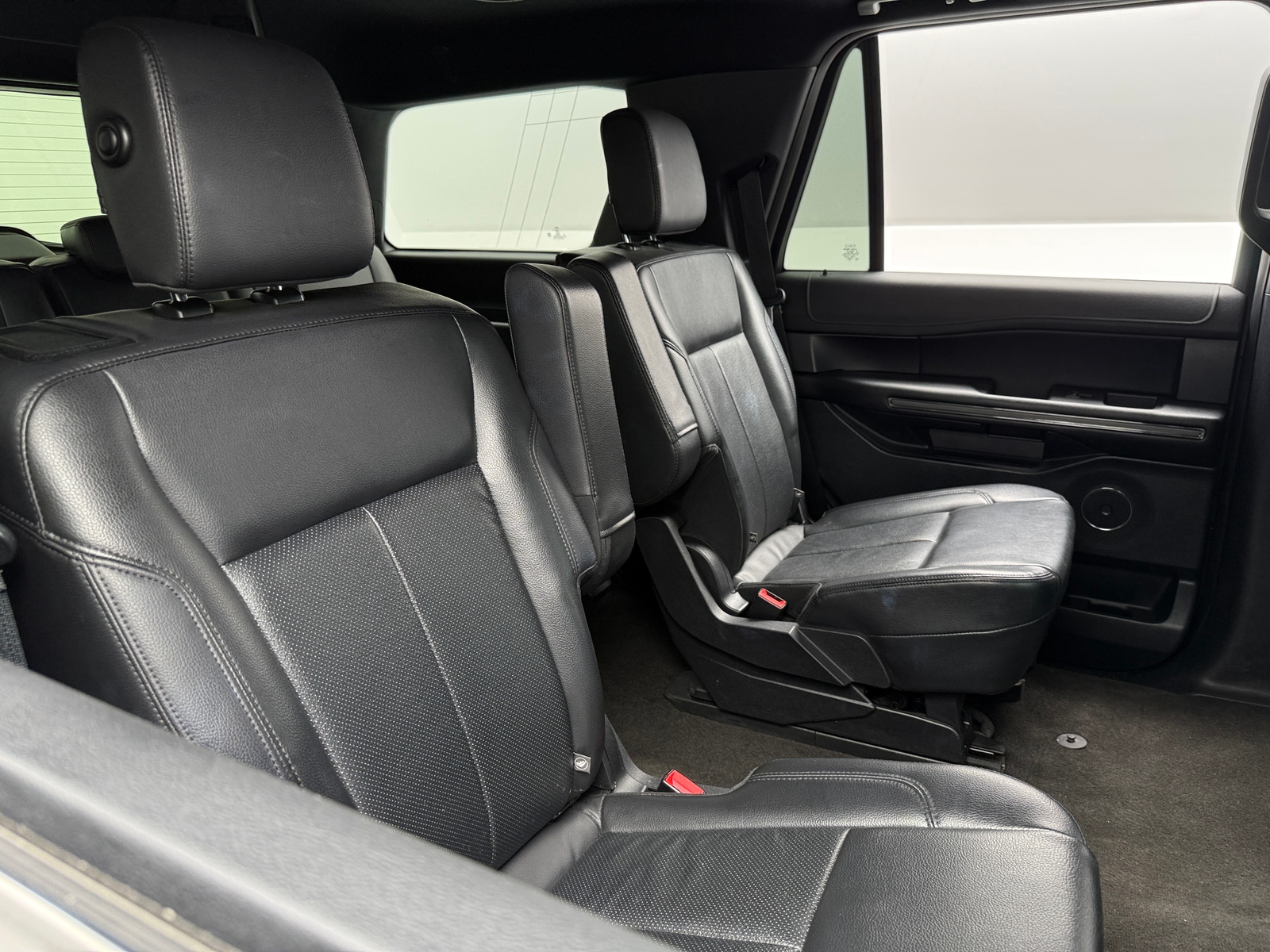 Thumbnail: 2020 Ford Expedition - 6