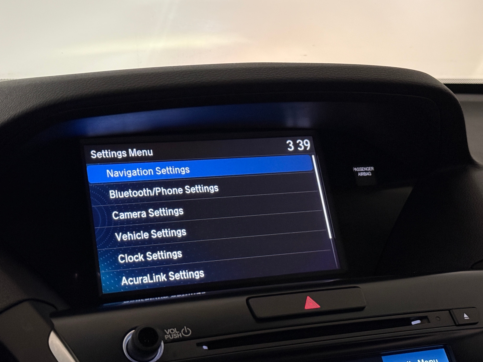 Thumbnail: 2019 Acura MDX - 3