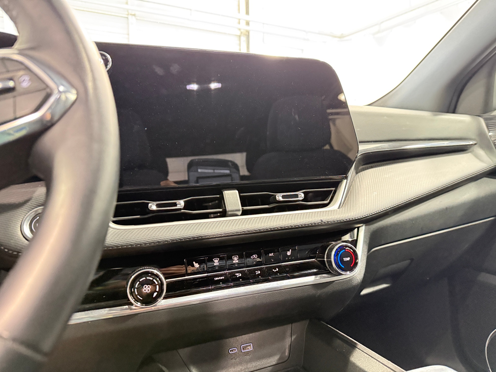 Thumbnail: 2025 Chevrolet Equinox - 4