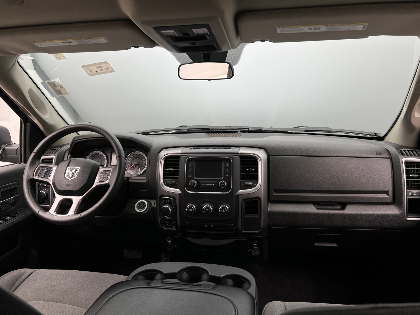 Thumbnail: 2024 RAM 1500 Classic - 3