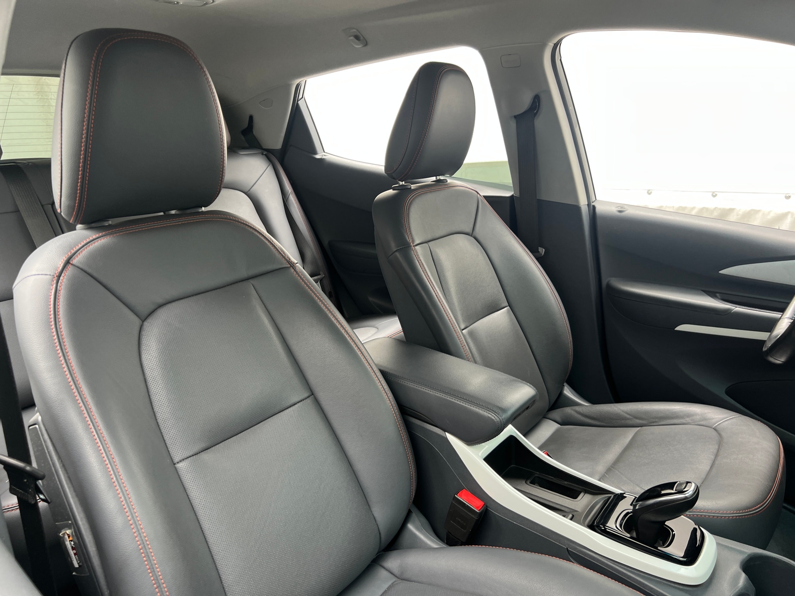 Thumbnail: 2019 Chevrolet Bolt EV - 2