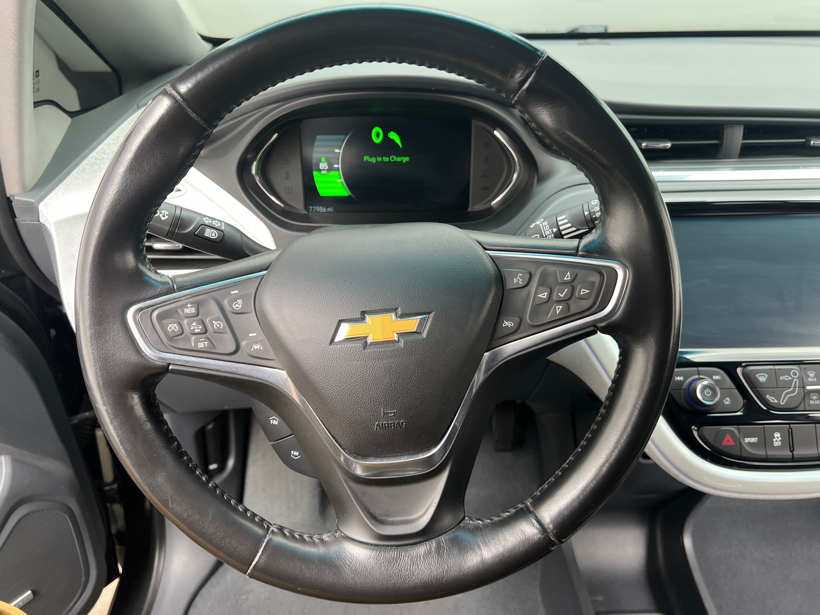Thumbnail: 2019 Chevrolet Bolt EV - 5