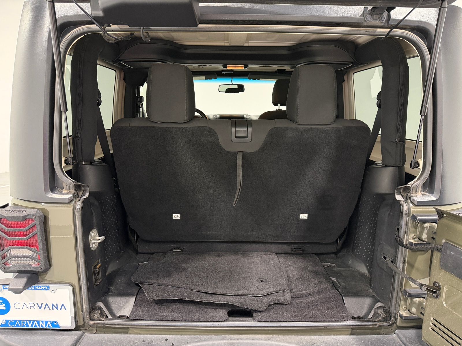 Thumbnail: 2015 Jeep Wrangler - 7