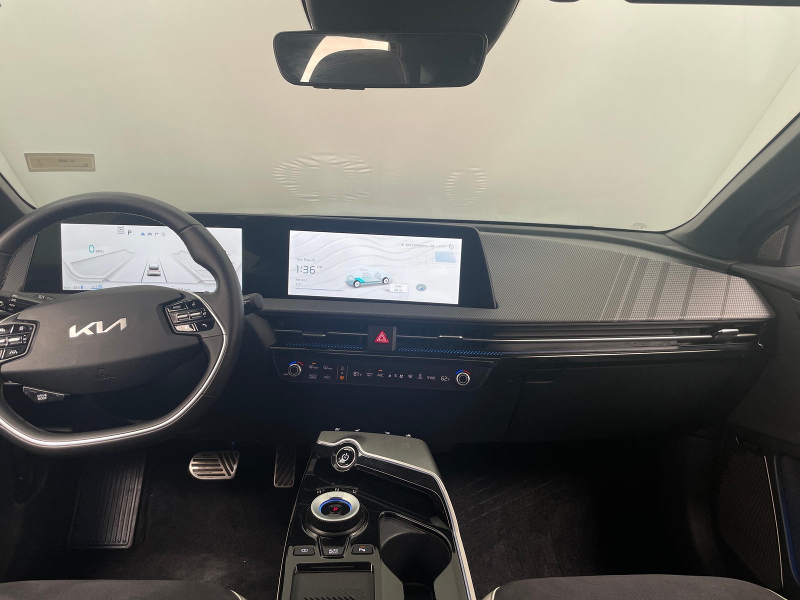 Thumbnail: 2023 Kia EV6 - 3