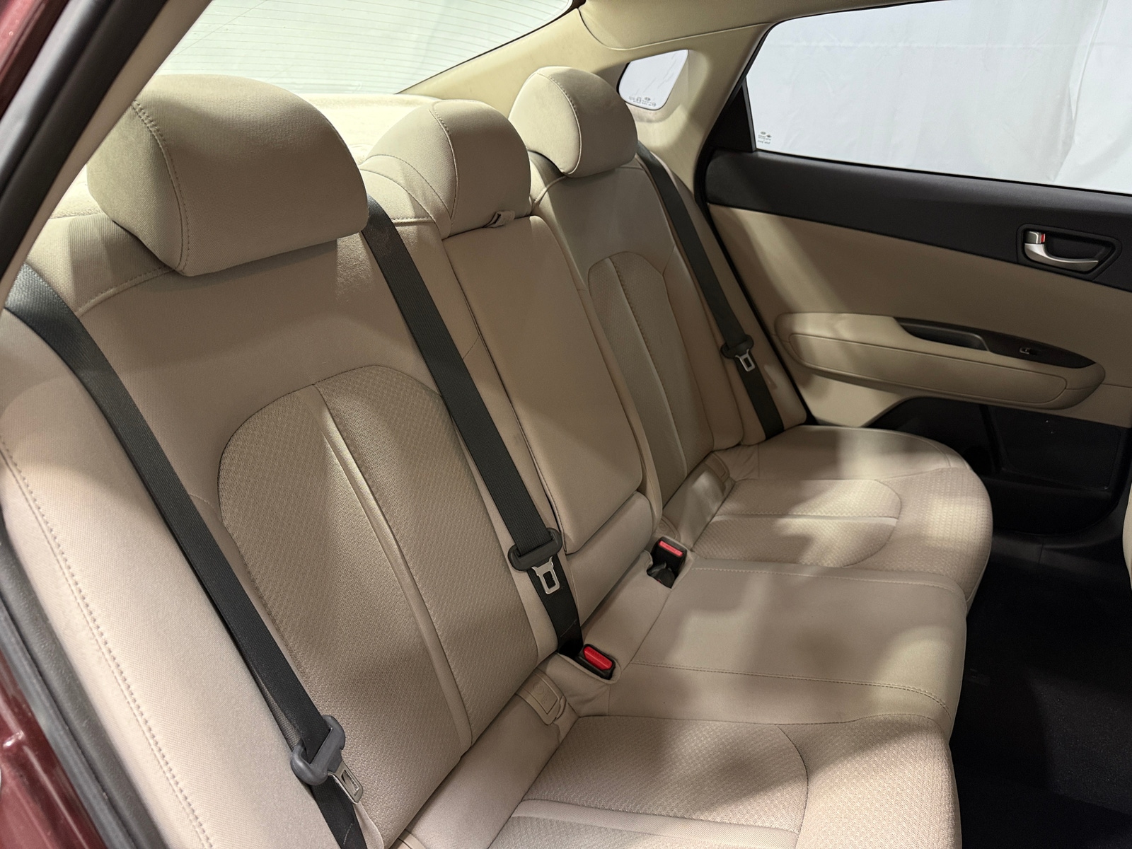 Thumbnail: 2016 Kia Optima - 6