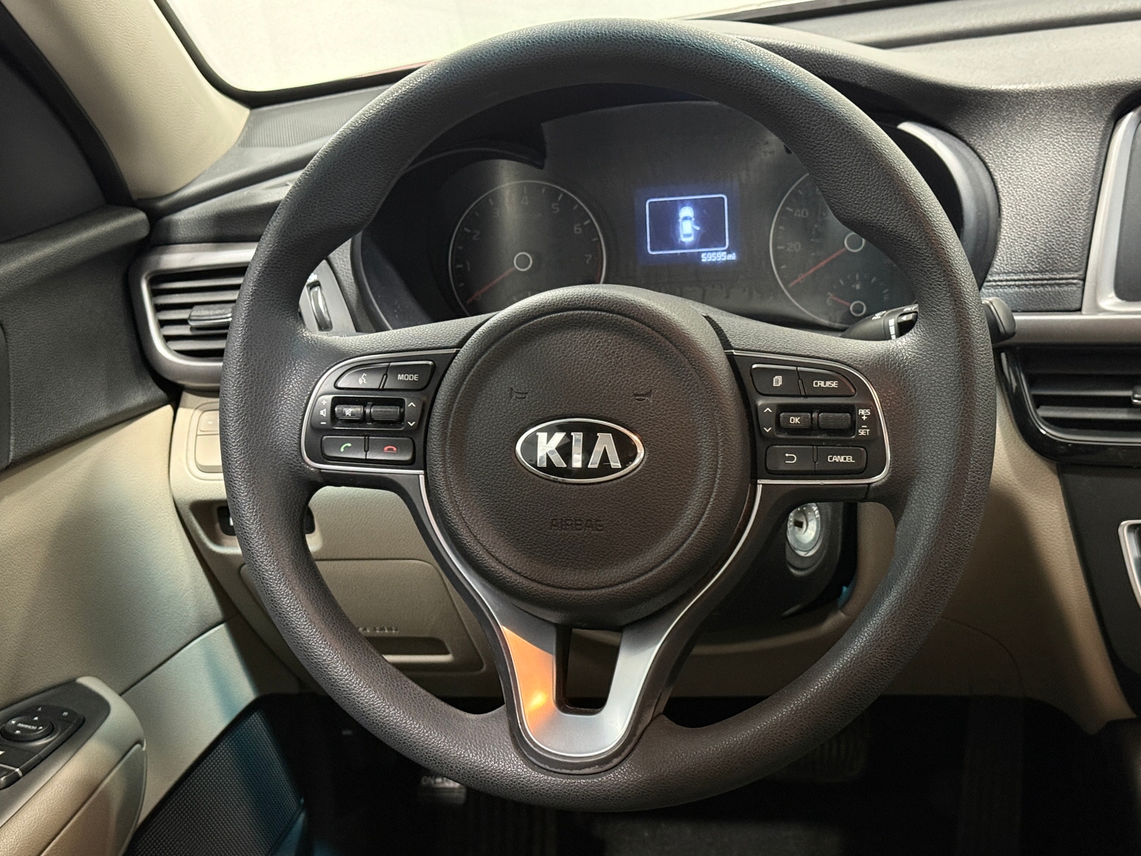 Thumbnail: 2016 Kia Optima - 5