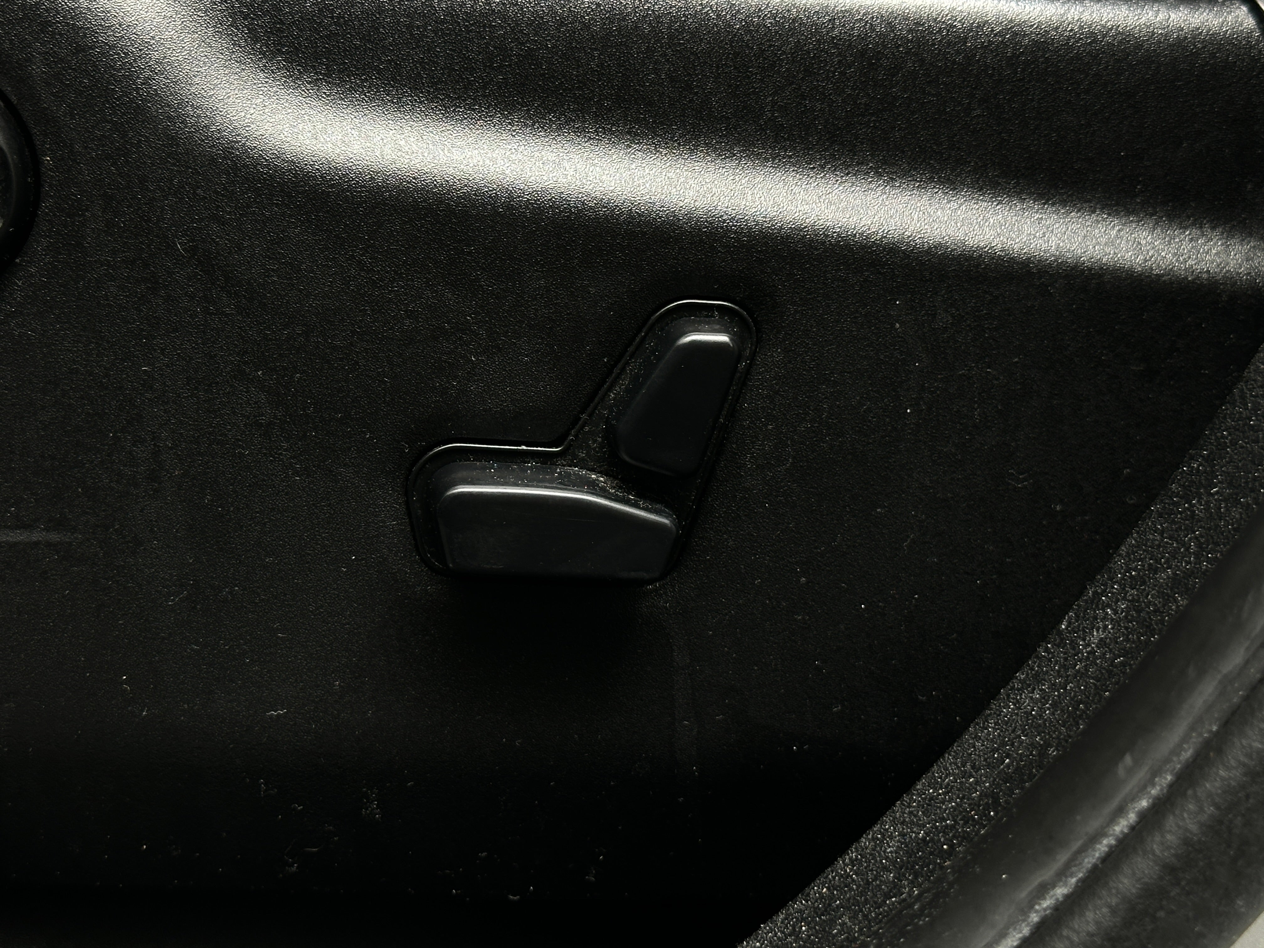 2012 Jeep Grand Cherokee Laredo - Photo 2