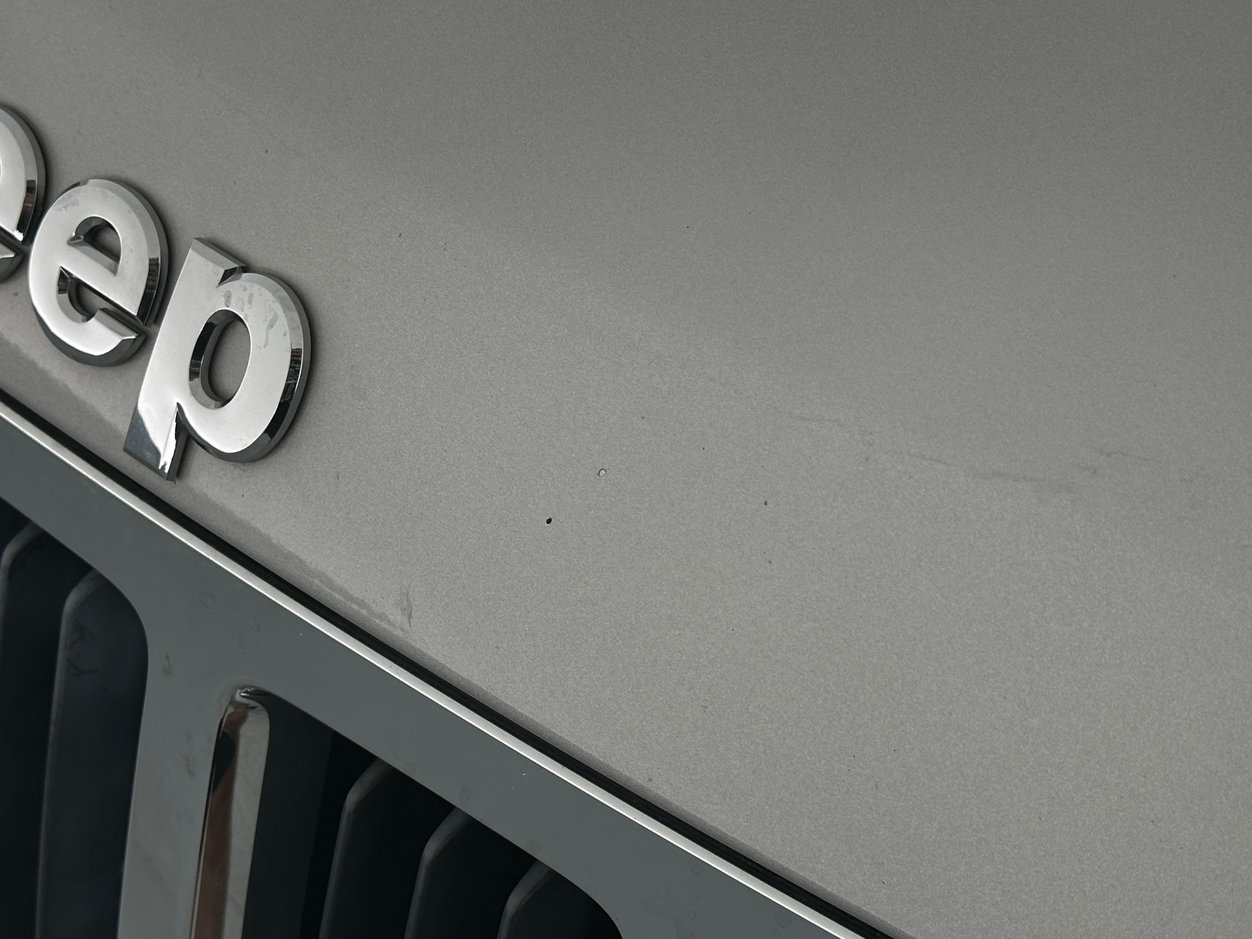2012 Jeep Grand Cherokee Laredo - Photo 17