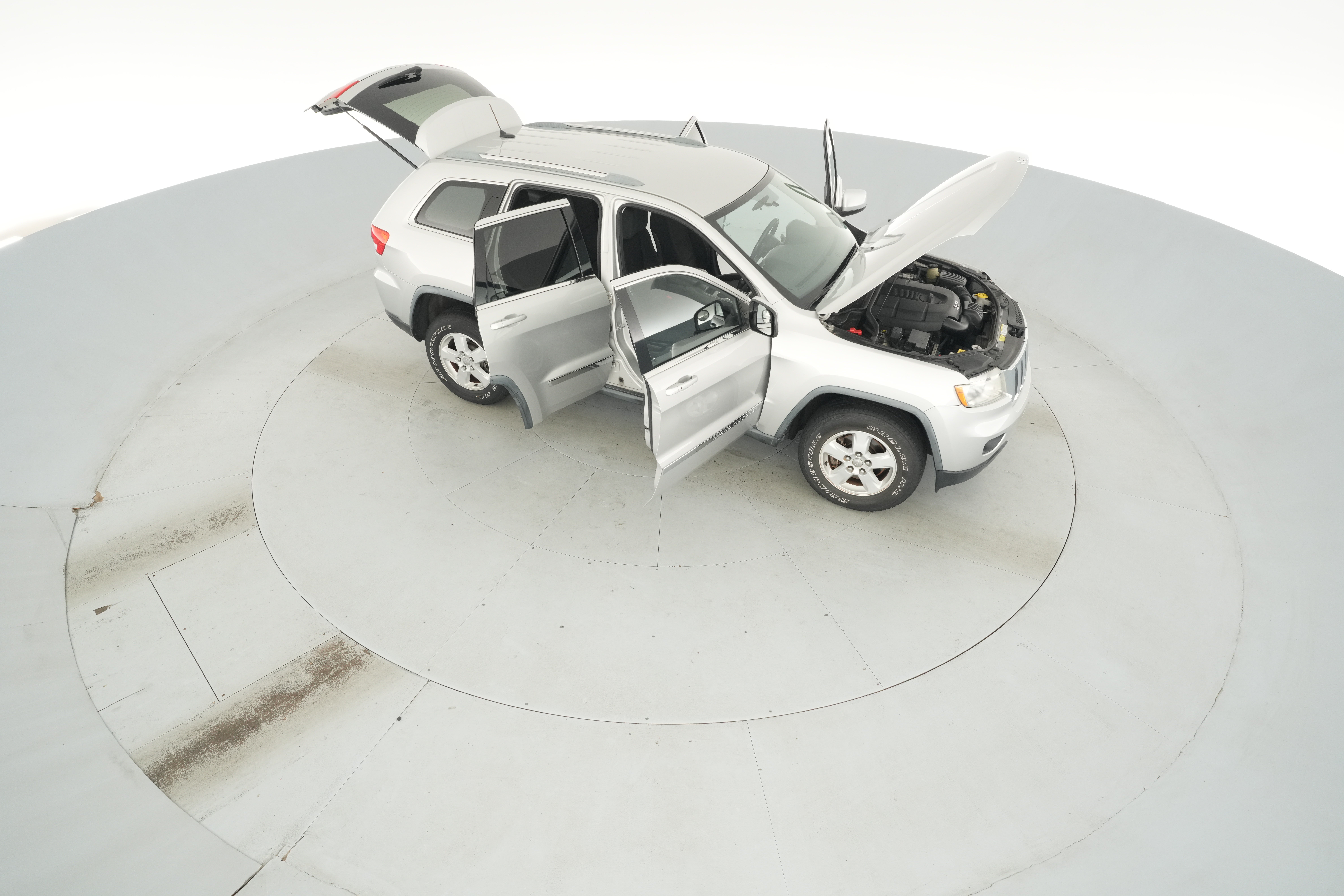 2012 Jeep Grand Cherokee Laredo - Photo 34