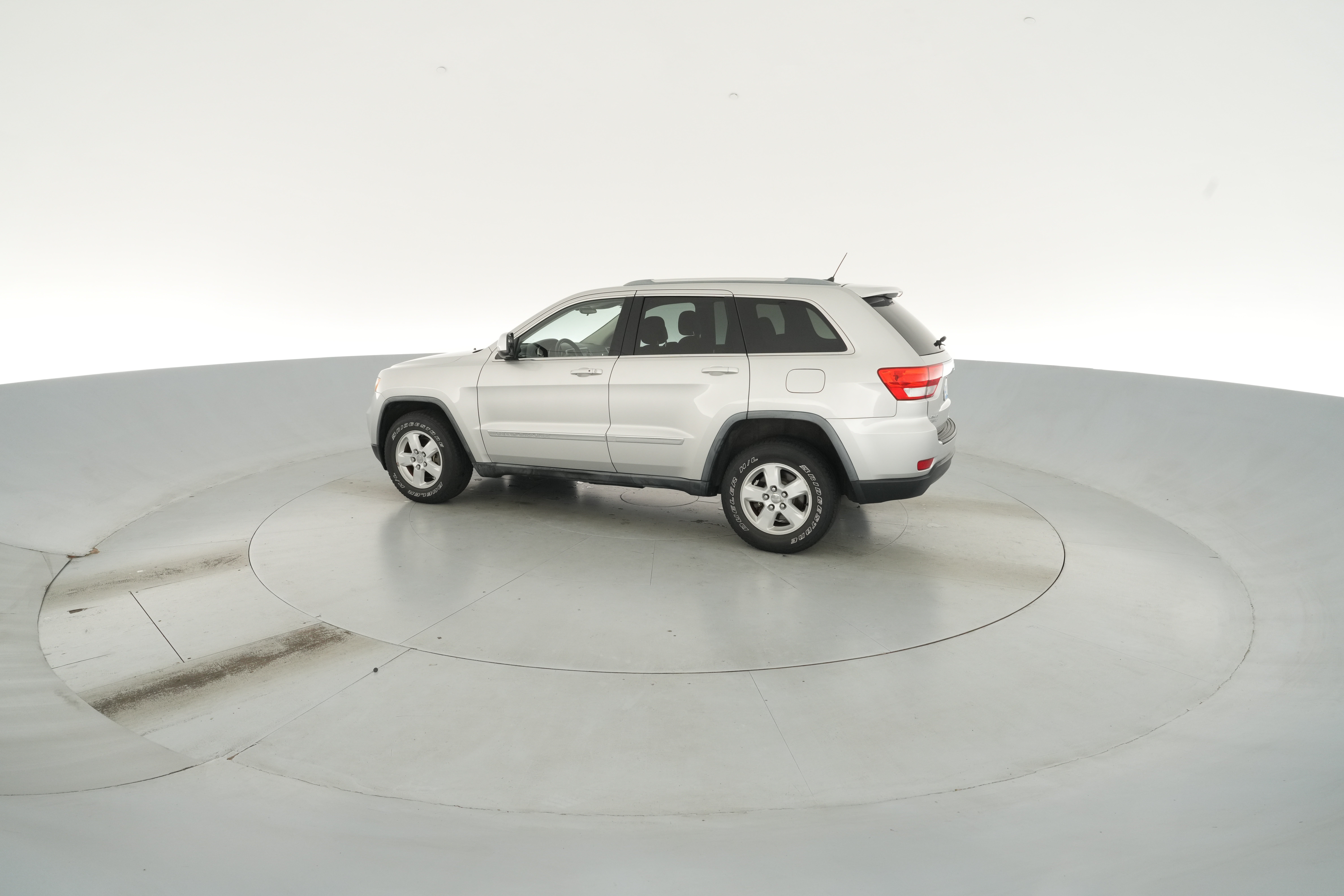 2012 Jeep Grand Cherokee Laredo - Photo 42