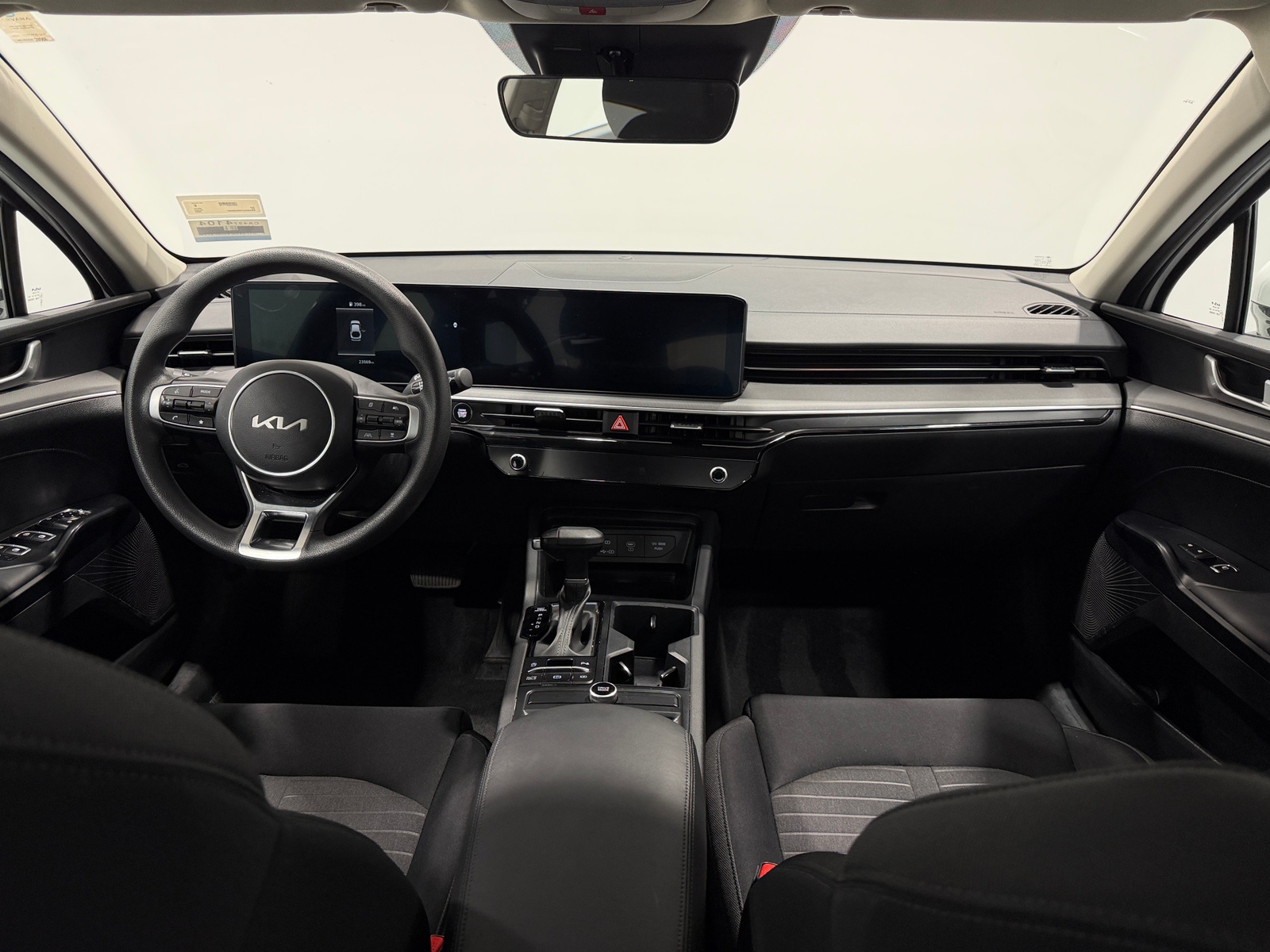 Thumbnail: 2025 Kia K5 - 3