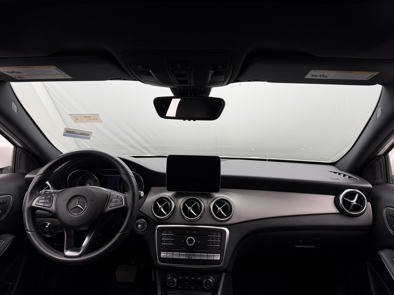 Thumbnail: 2019 Mercedes-Benz GLA - 2