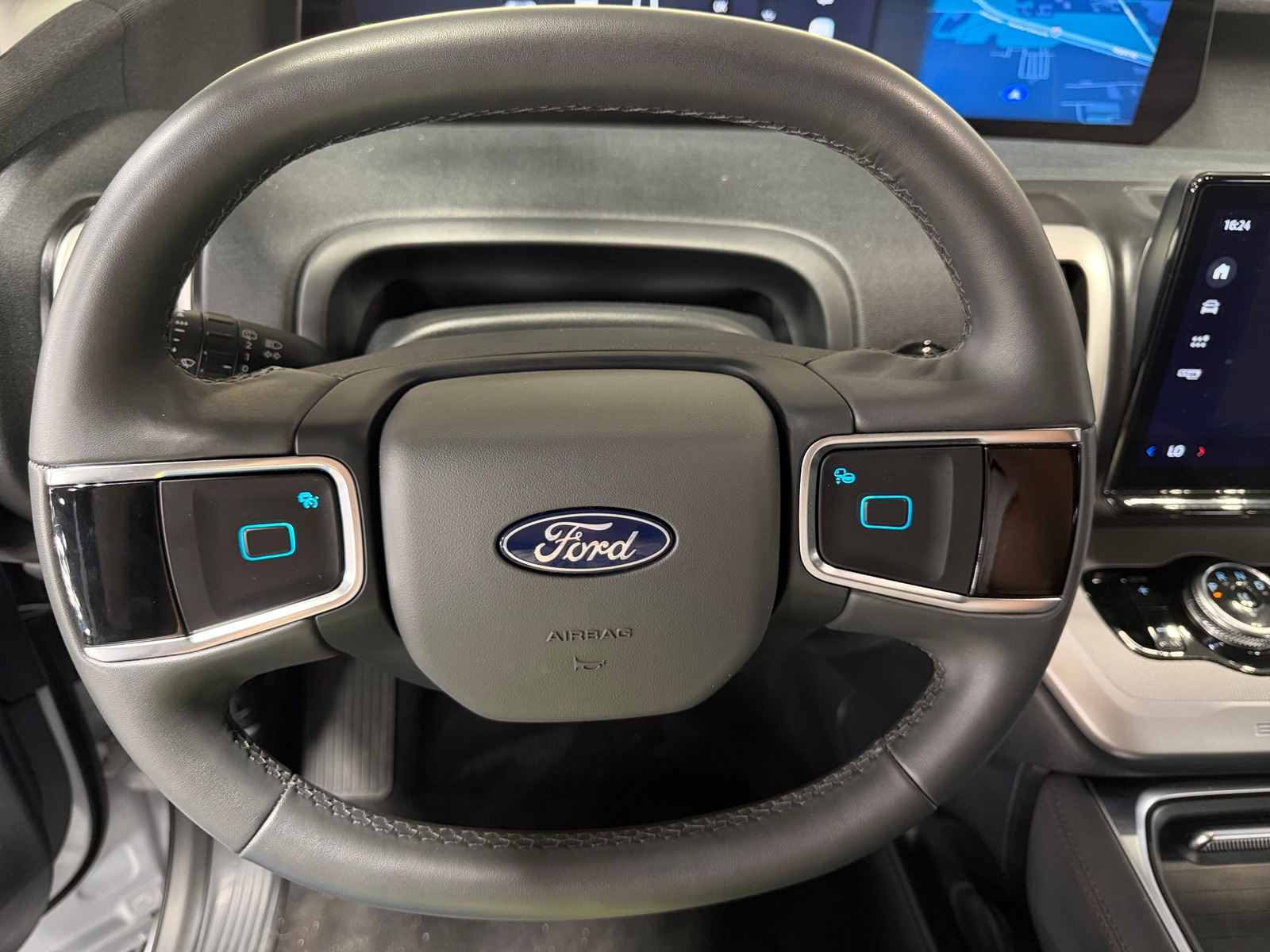 Thumbnail: 2025 Ford Expedition - 5