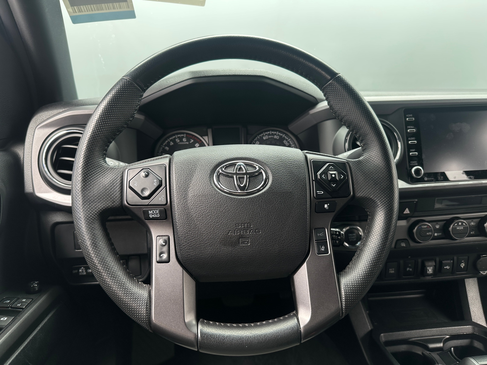 Thumbnail: 2022 Toyota Tacoma - 5
