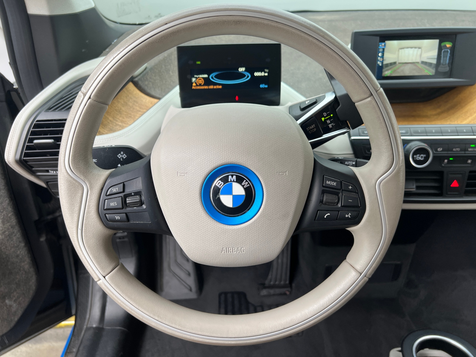 Thumbnail: 2018 BMW i3 - 5