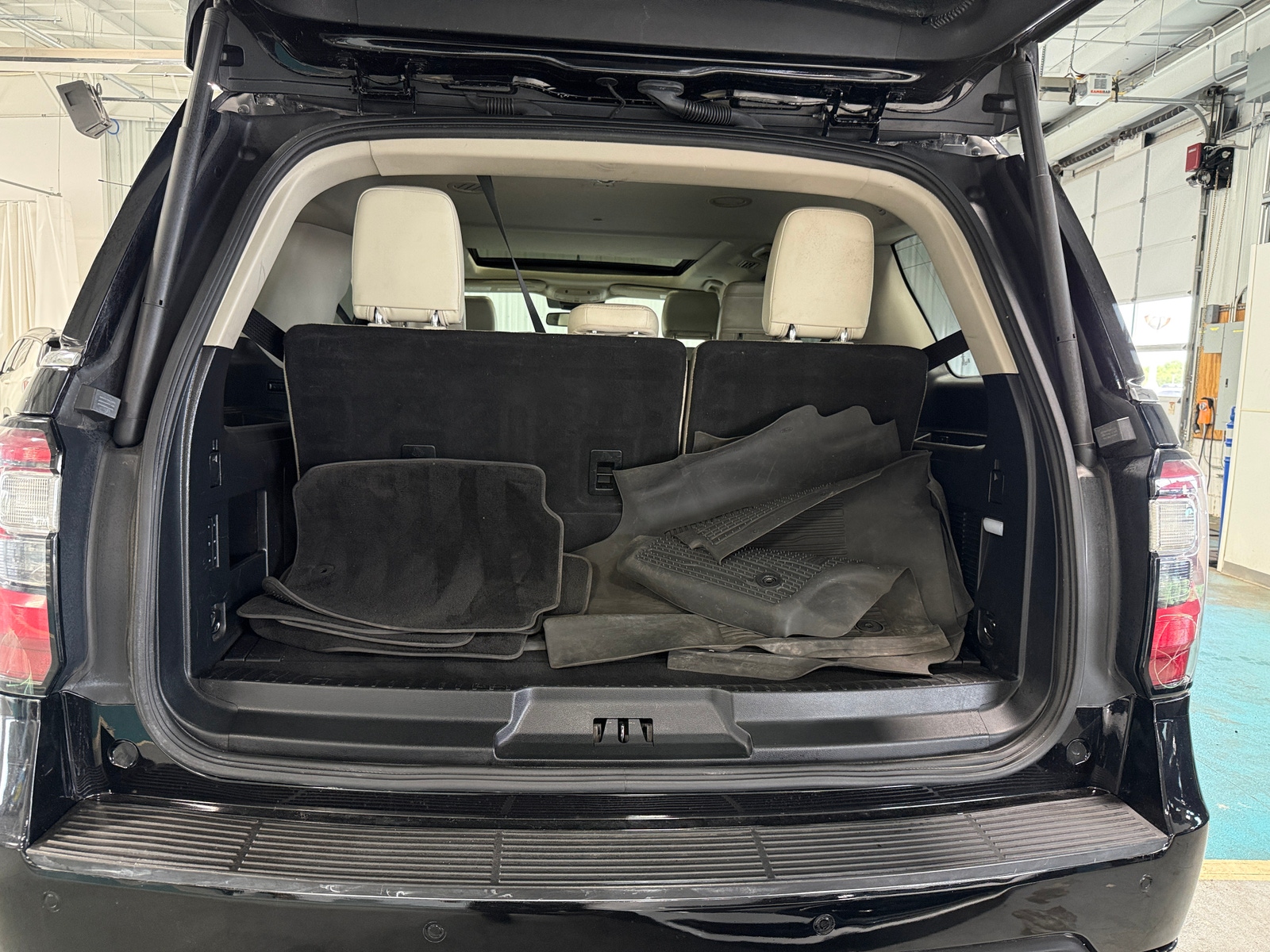 Thumbnail: 2020 Ford Expedition - 7