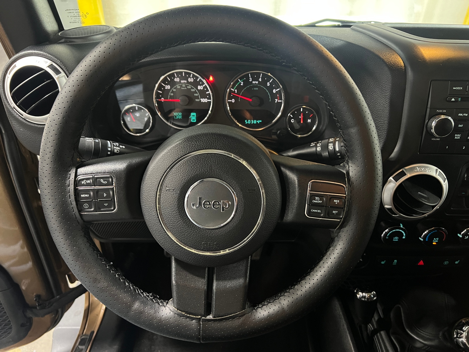 Thumbnail: 2015 Jeep Wrangler - 5