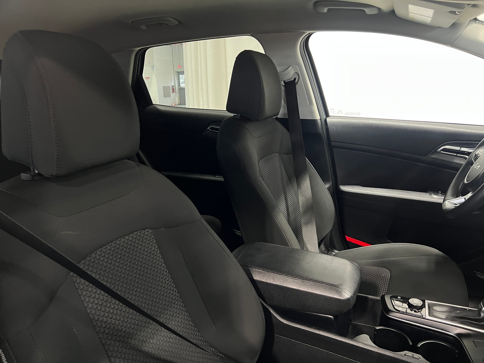 Thumbnail: 2025 Kia Sportage - 2