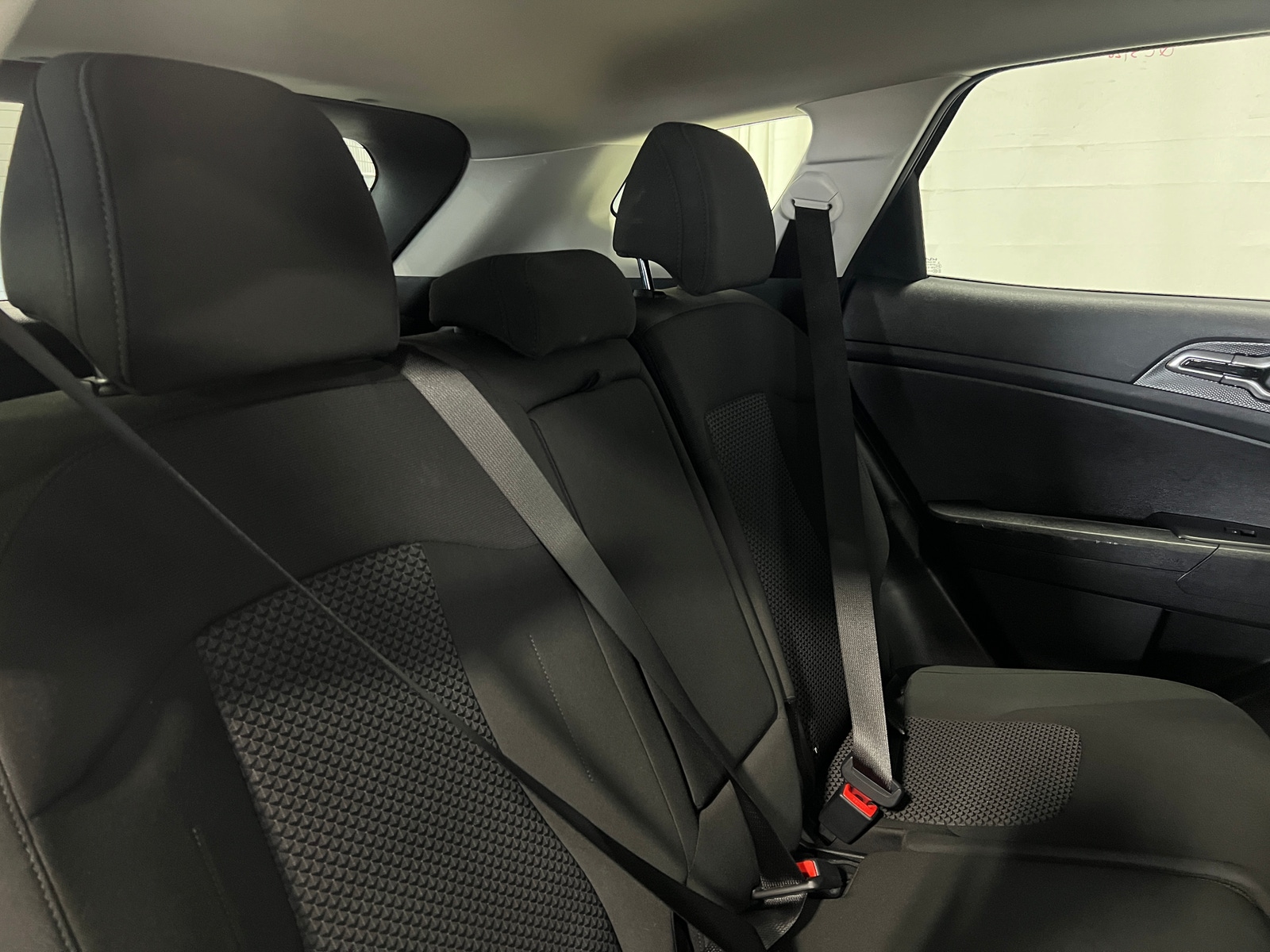Thumbnail: 2025 Kia Sportage - 6