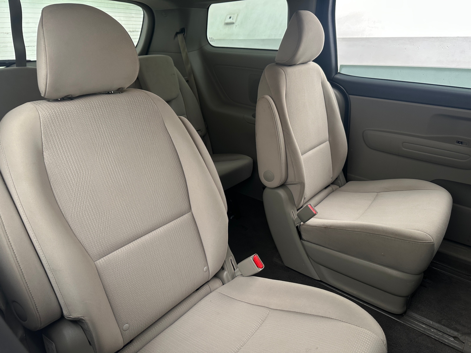 Thumbnail: 2019 Kia Sedona - 6