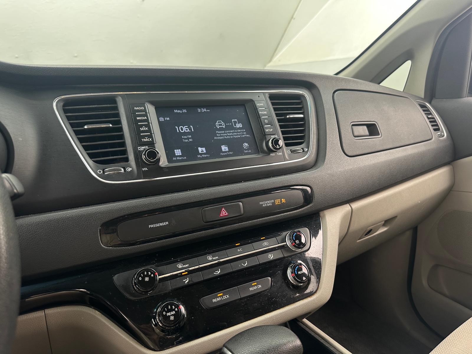 Thumbnail: 2019 Kia Sedona - 4