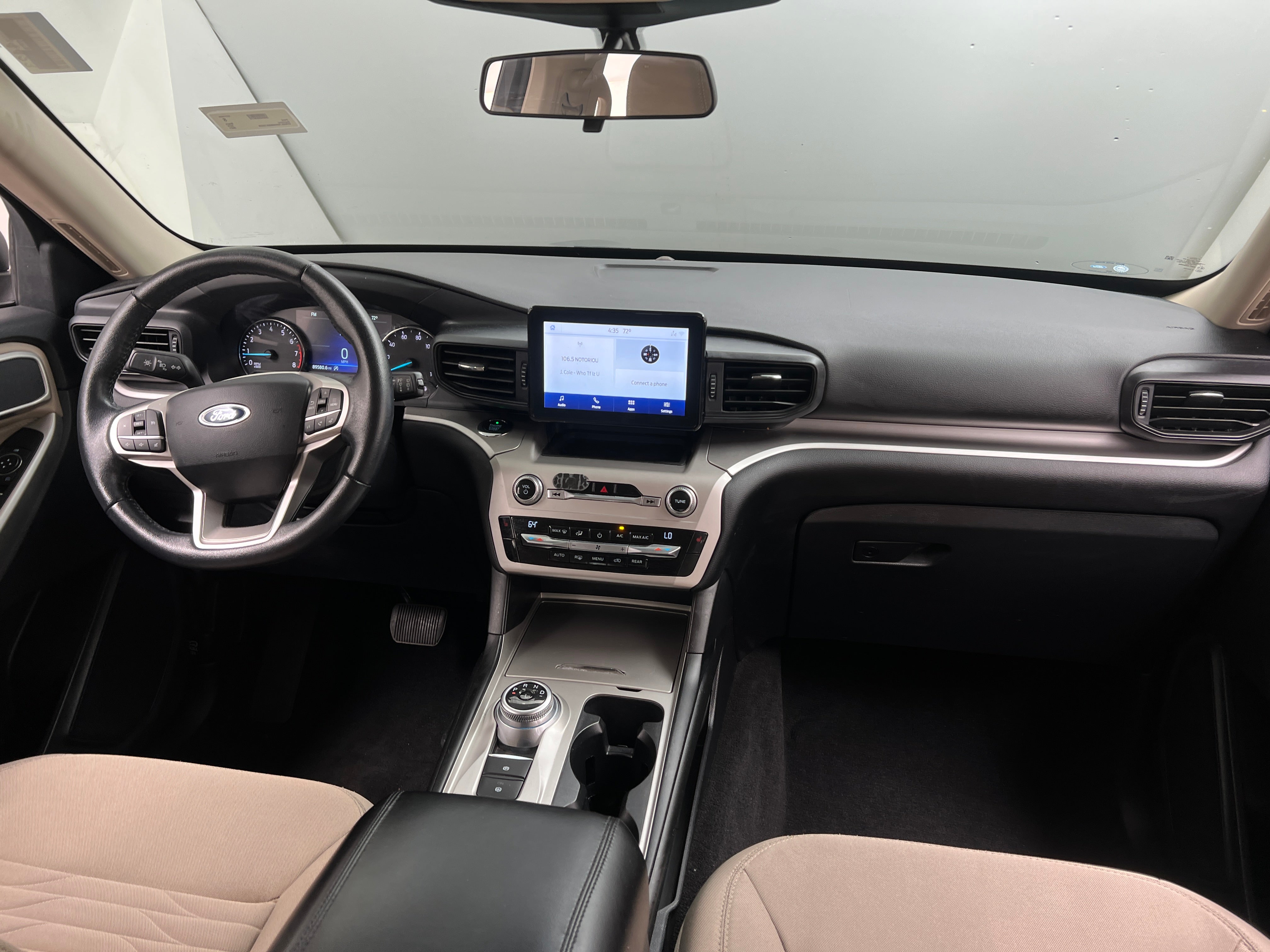 2021 Ford Explorer XLT - Photo 4