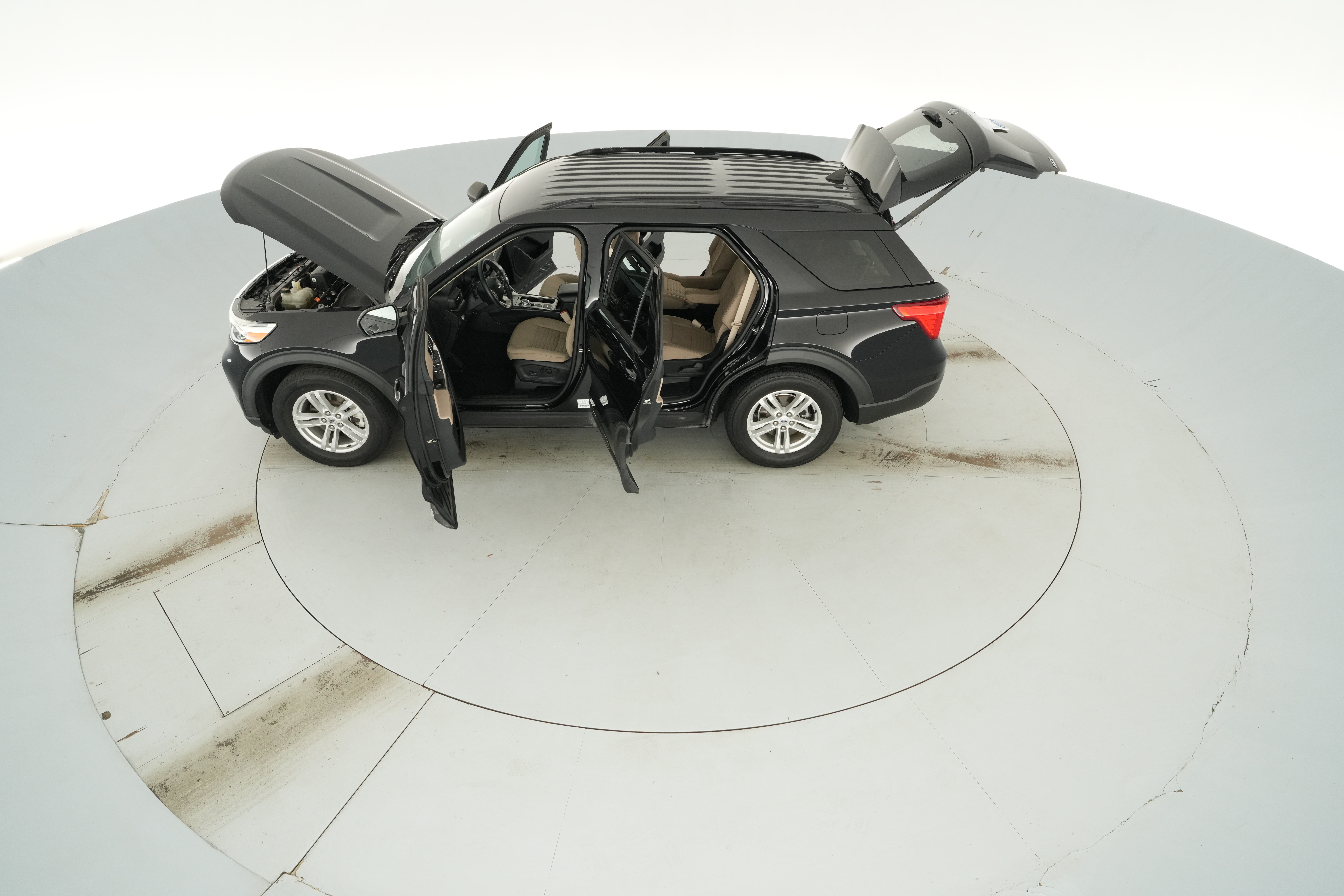 2021 Ford Explorer XLT - Photo 29
