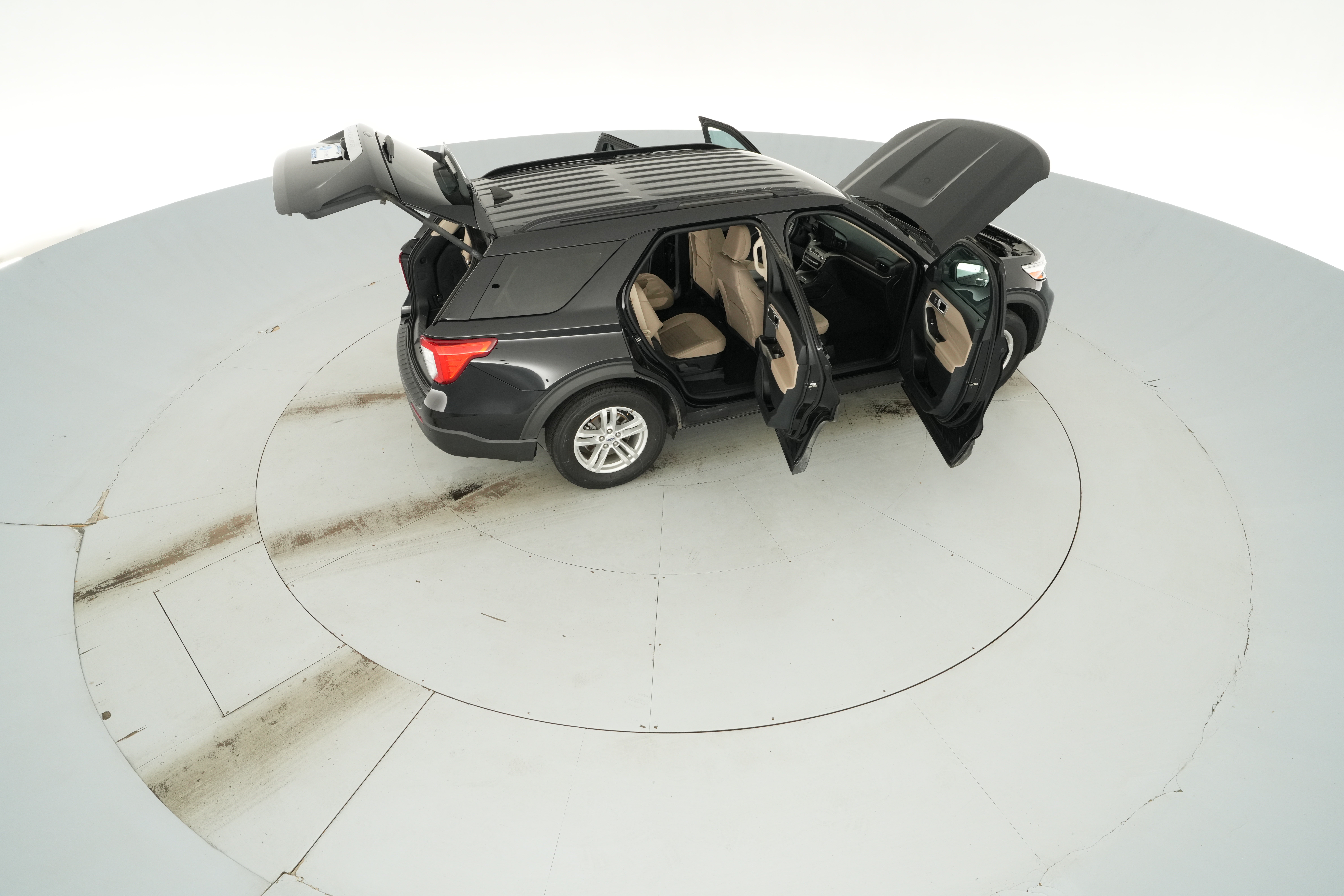 2021 Ford Explorer XLT - Photo 36