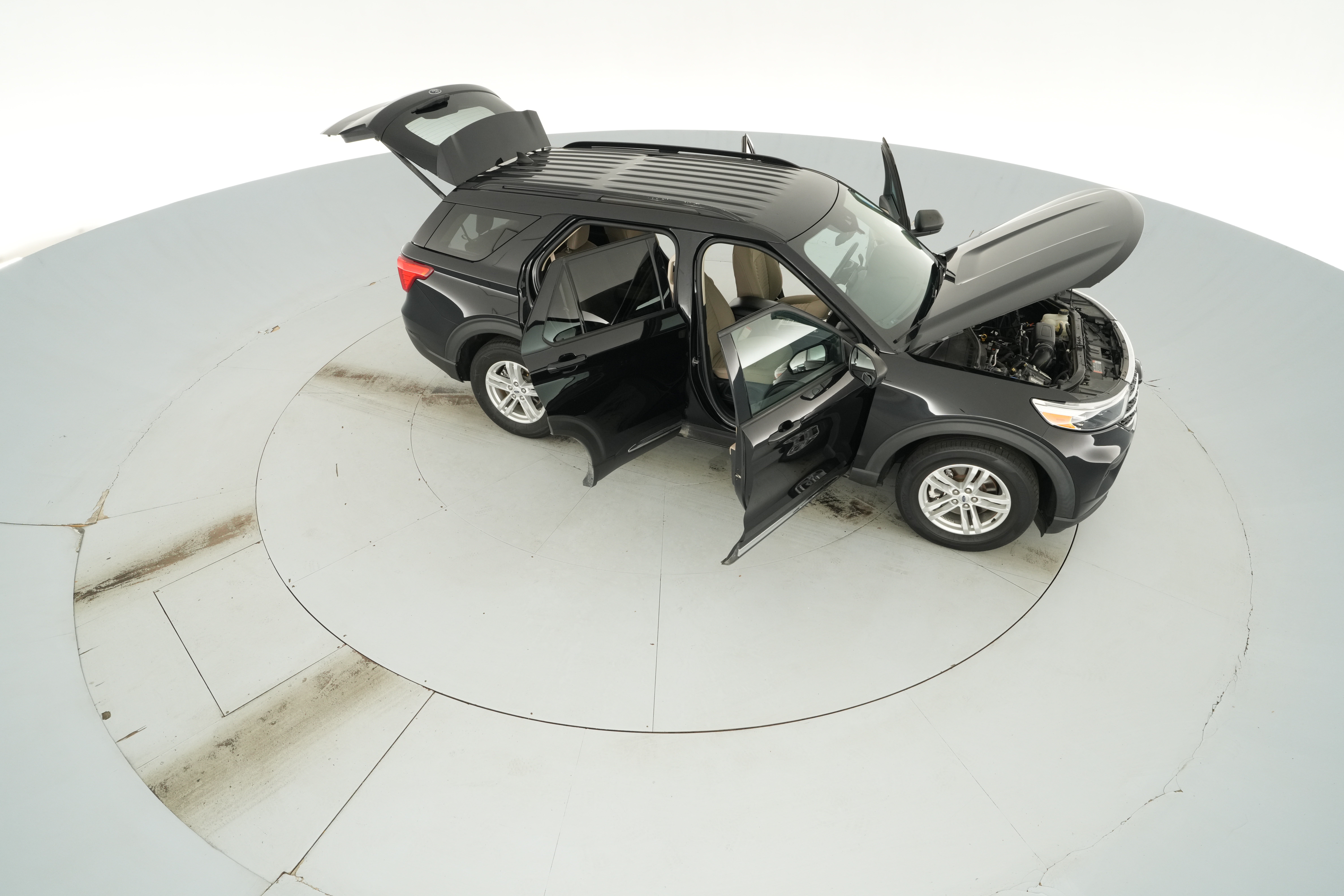 2021 Ford Explorer XLT - Photo 38