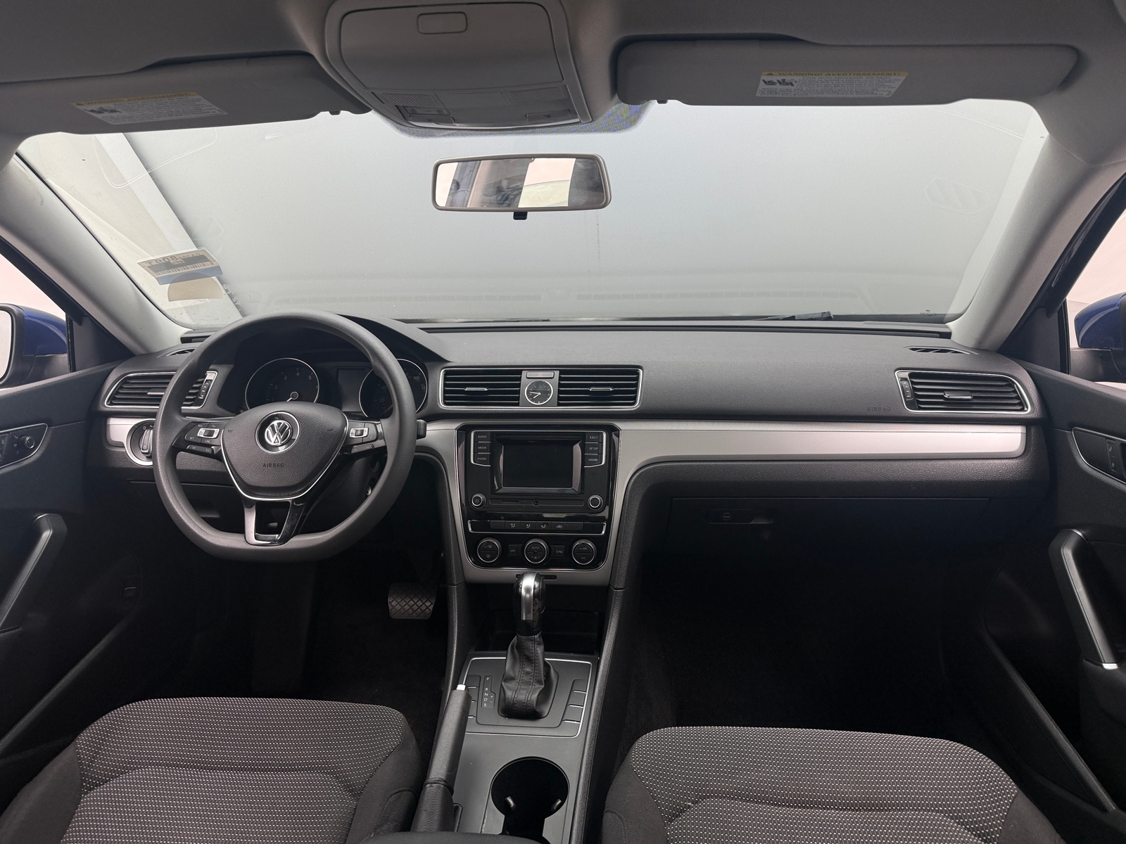 Thumbnail: 2017 Volkswagen Passat - 3