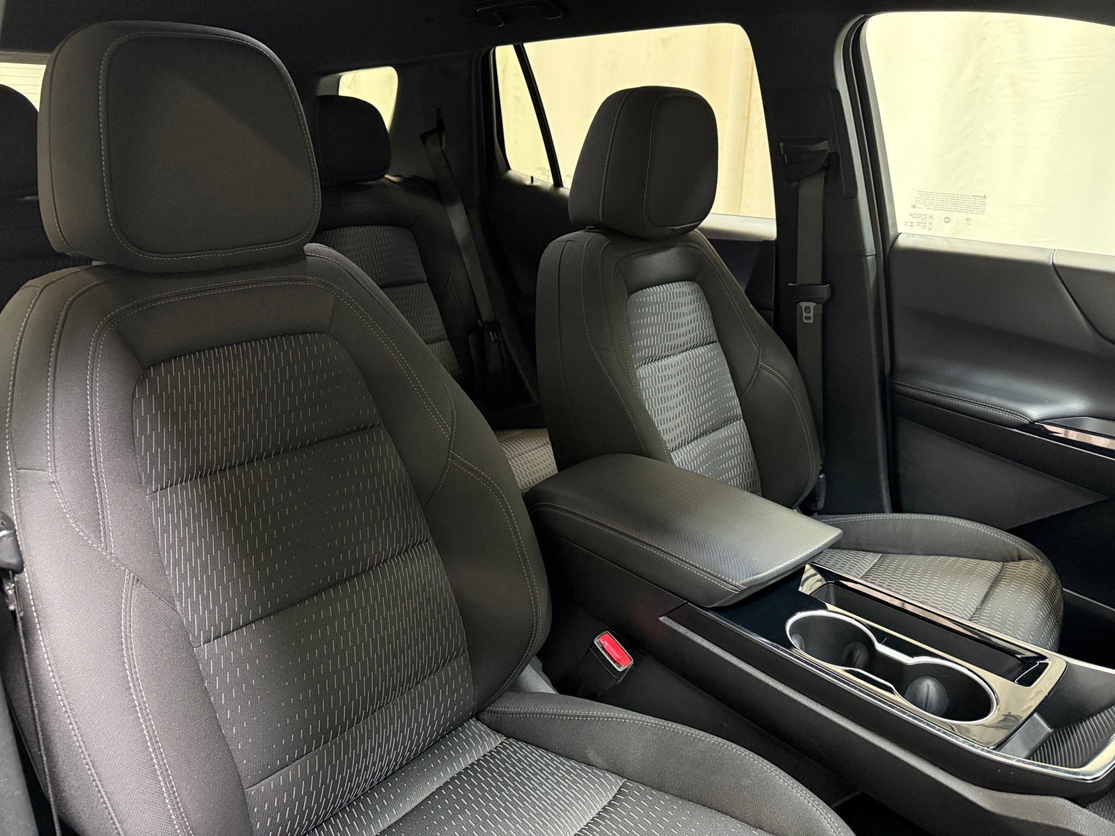 Thumbnail: 2025 Chevrolet Equinox - 2