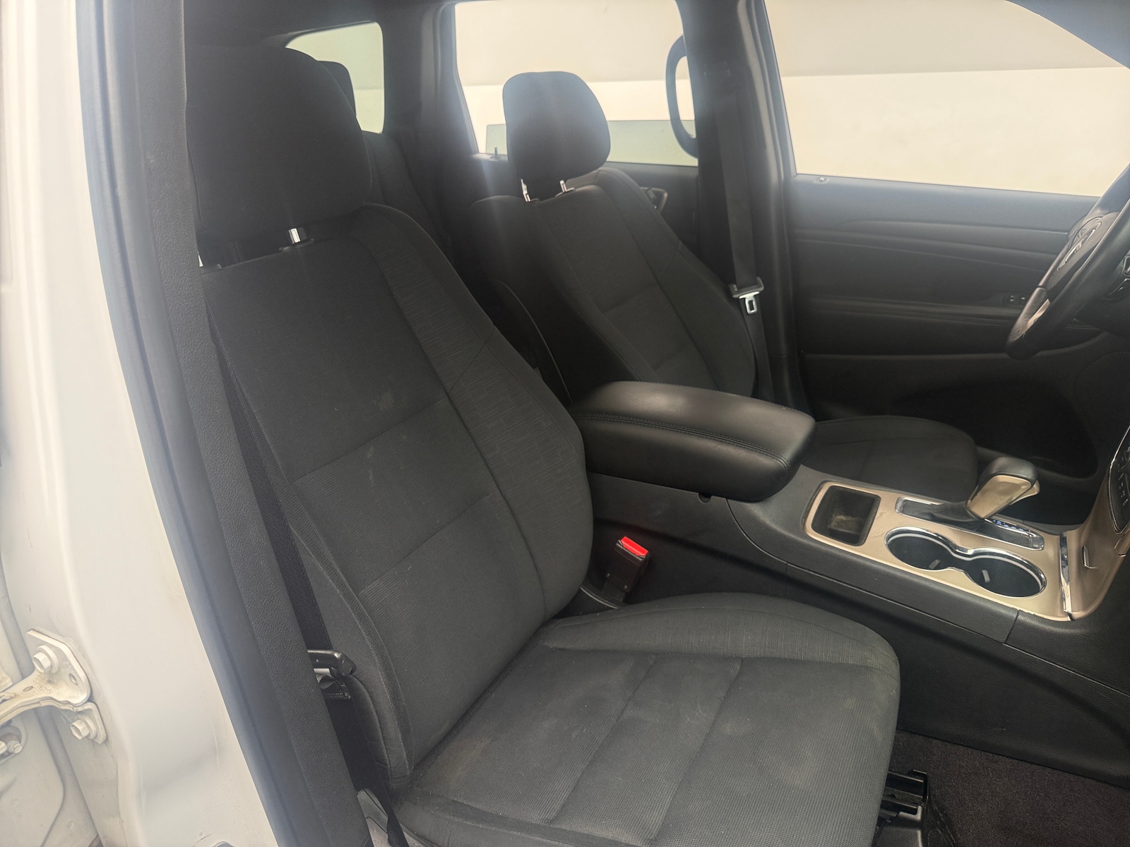 Thumbnail: 2017 Jeep Grand Cherokee - 2