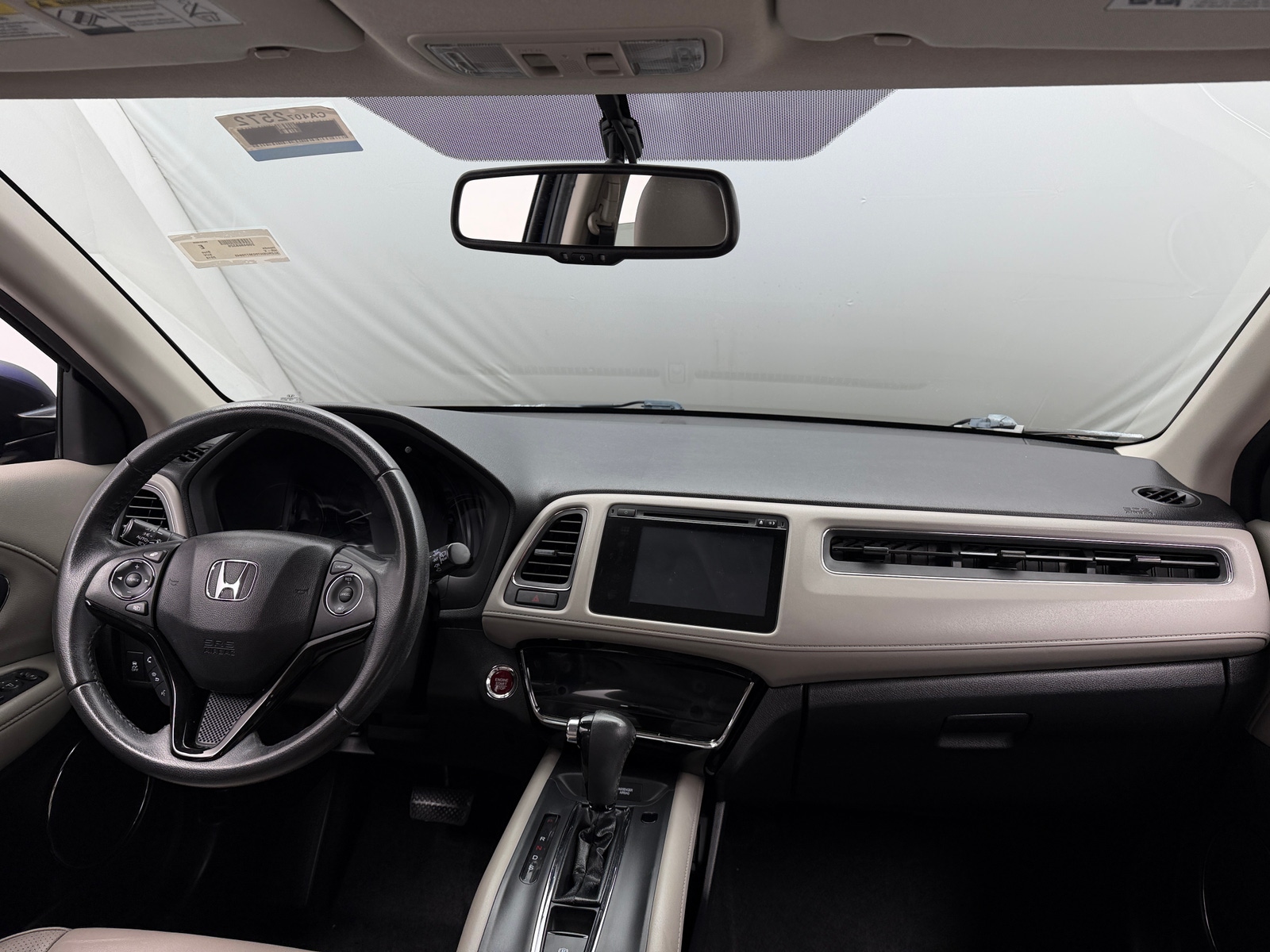 Thumbnail: 2016 Honda HR-V - 2
