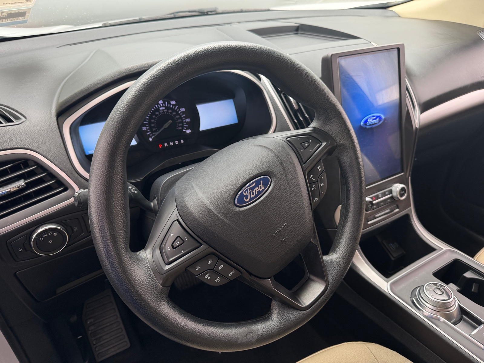 Thumbnail: 2021 Ford Edge - 5