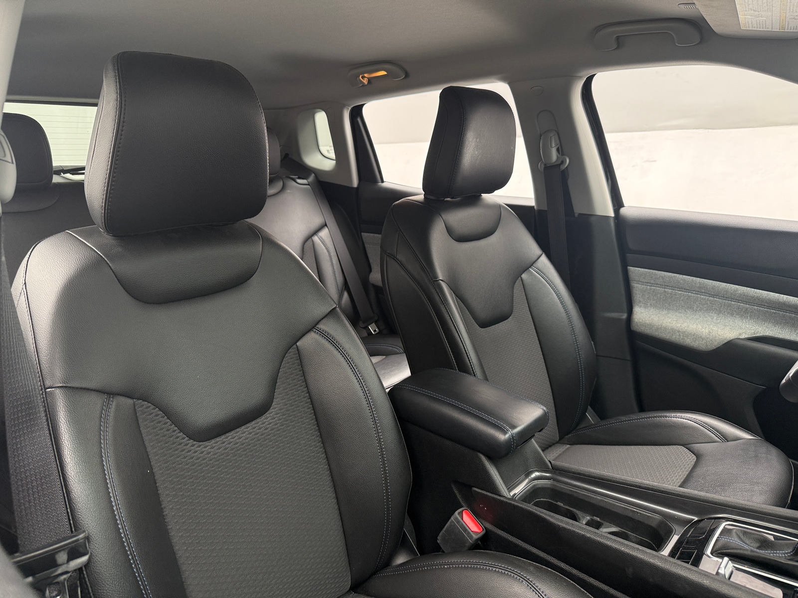 Thumbnail: 2022 Jeep Compass - 2