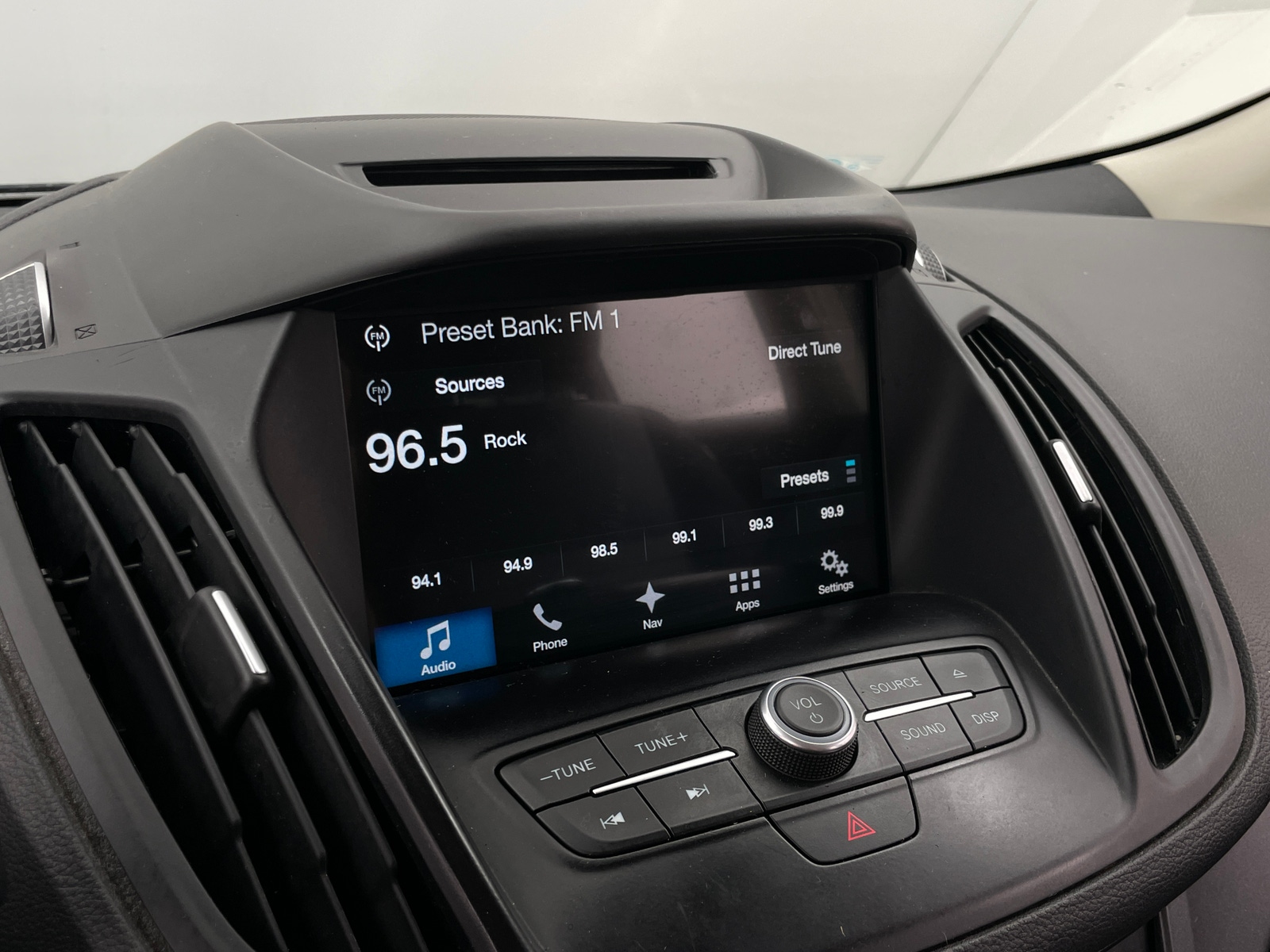 Thumbnail: 2018 Ford Escape - 4