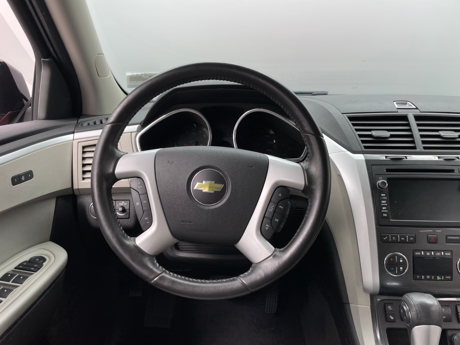 Thumbnail: 2012 Chevrolet Traverse - 4