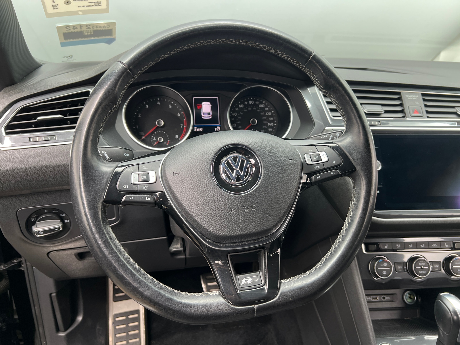 Thumbnail: 2020 Volkswagen Tiguan - 4