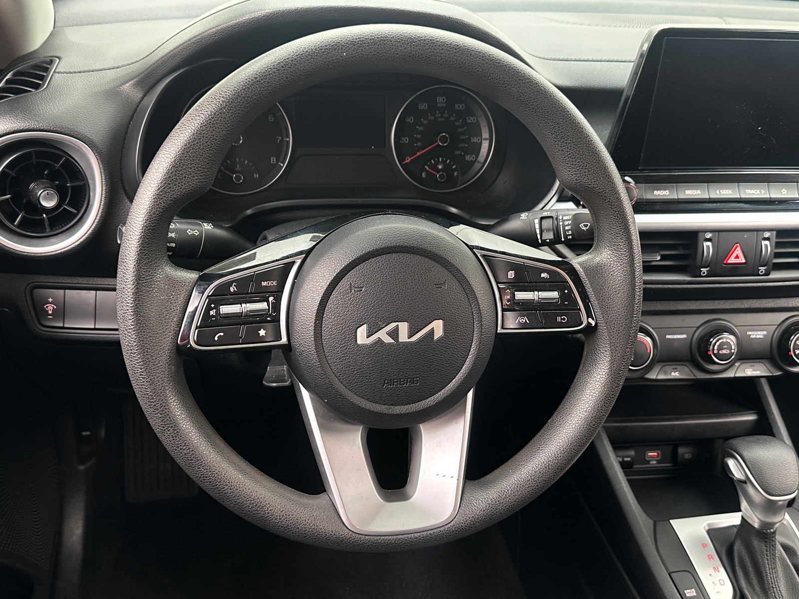 Thumbnail: 2024 Kia Forte - 5