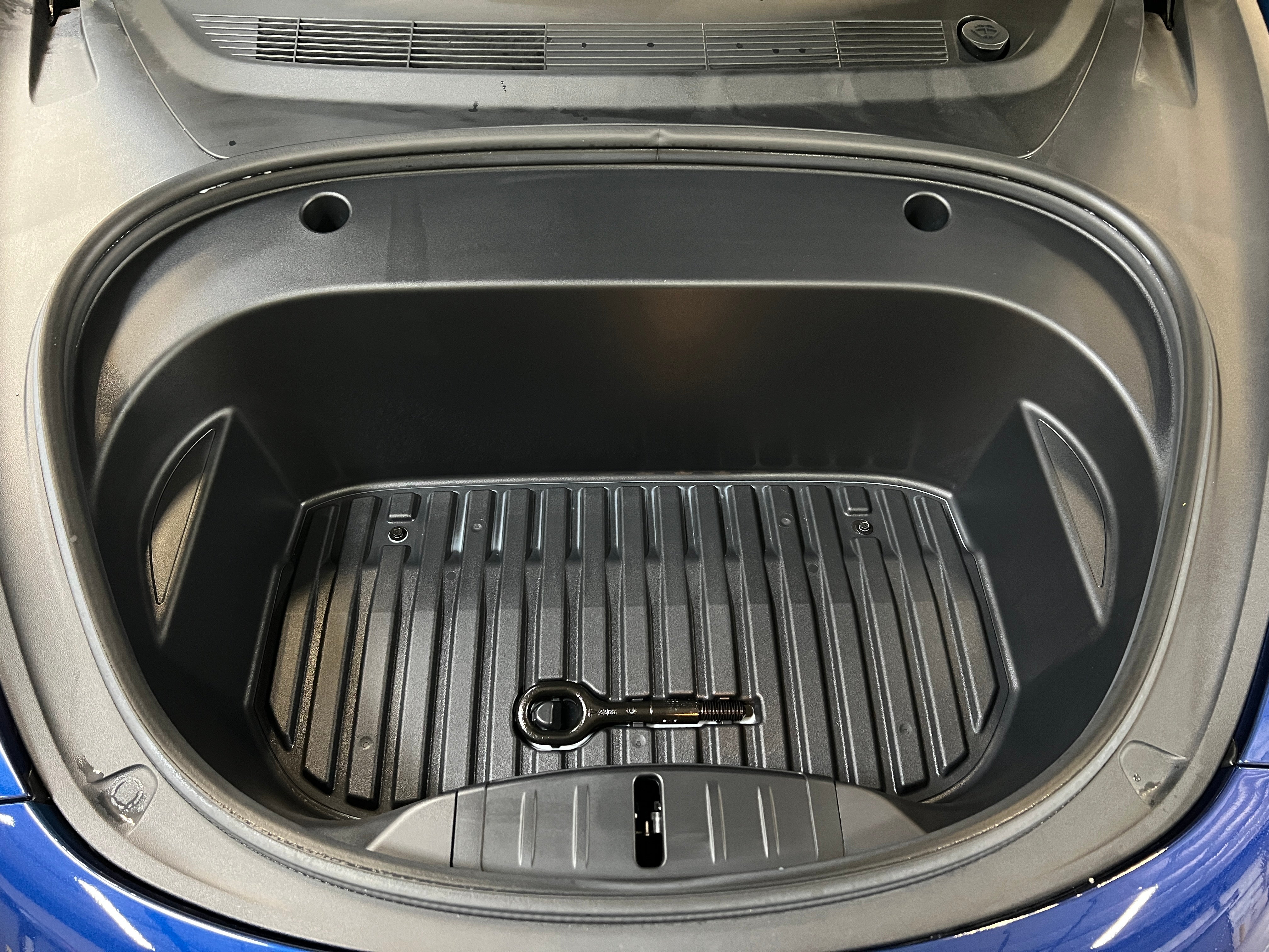 Used 2022 Tesla Model 3 Base with VIN 5YJ3E1EA2NF331841 for sale in Oak Creek, WI