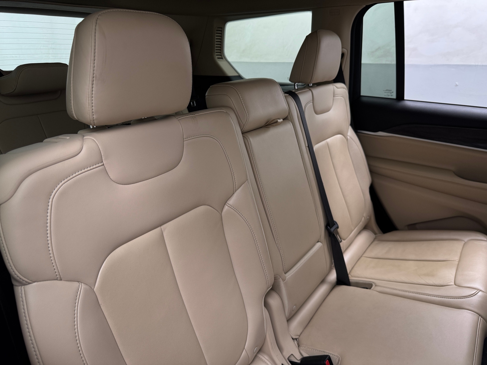Thumbnail: 2021 Jeep Grand Cherokee L - 5