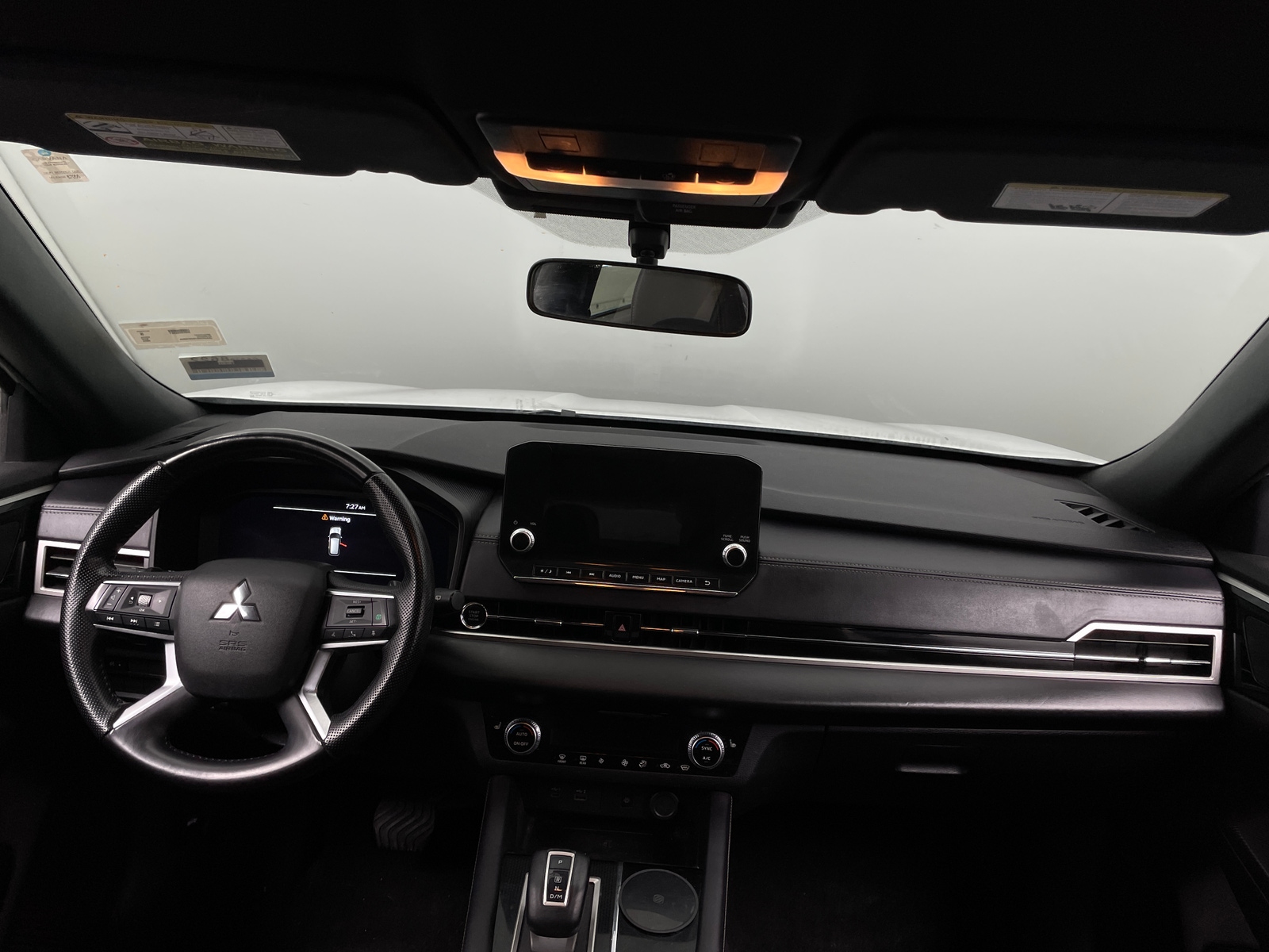 Thumbnail: 2024 Mitsubishi Outlander - 2