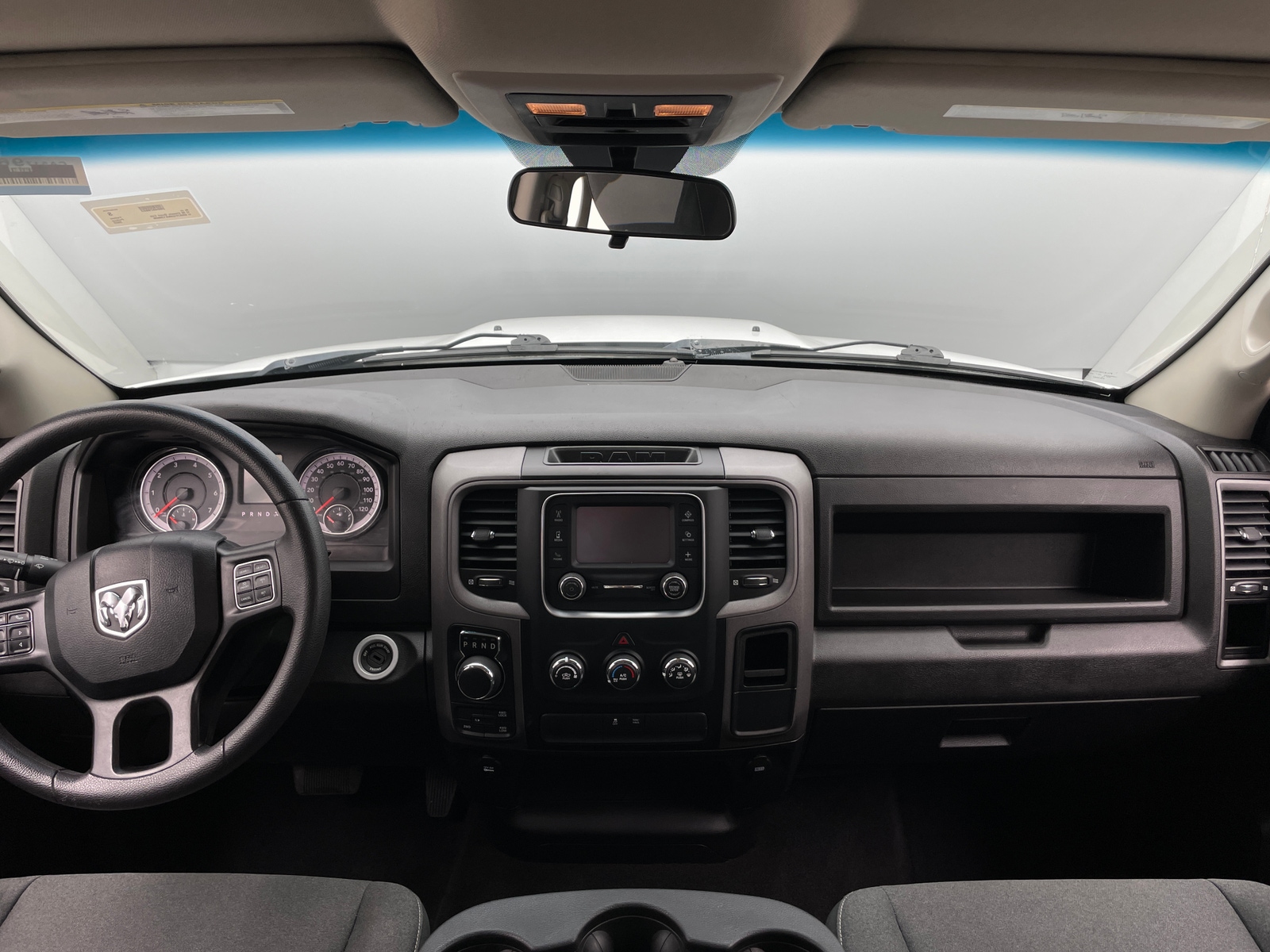 Thumbnail: 2022 RAM 1500 Classic - 3
