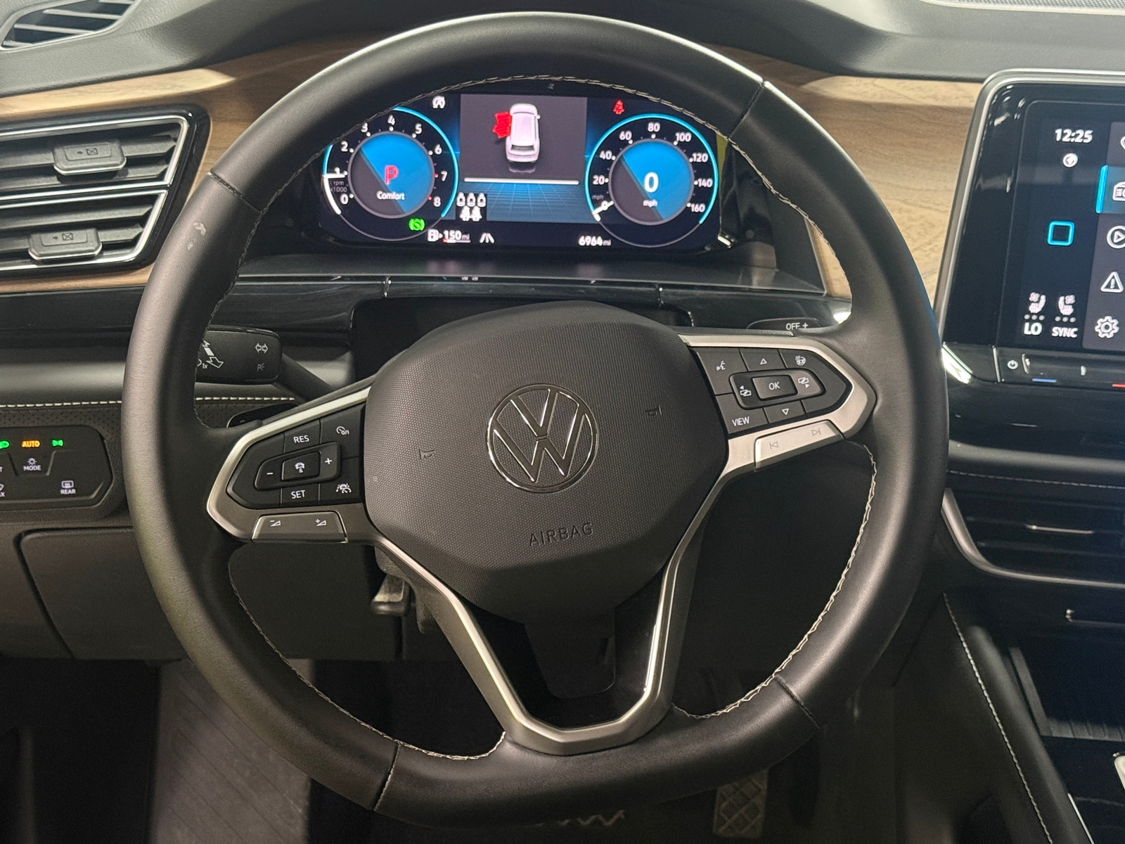Thumbnail: 2026 Volkswagen Atlas - 4