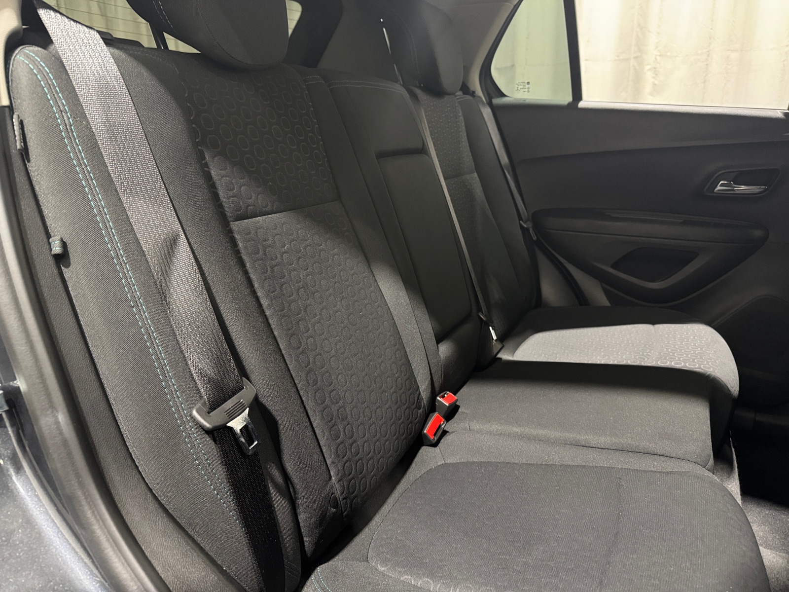 Thumbnail: 2016 Chevrolet Trax - 6